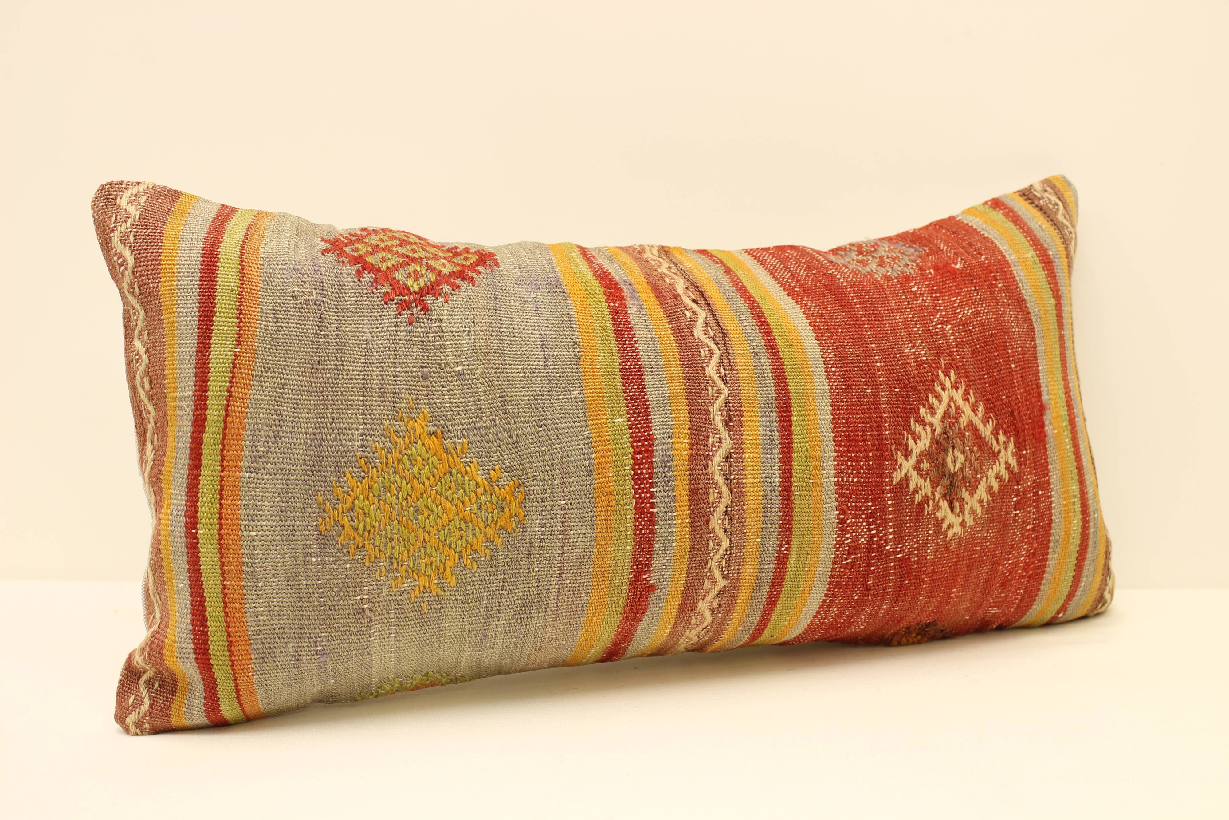 Coussin housse 30x60 cm kilim.