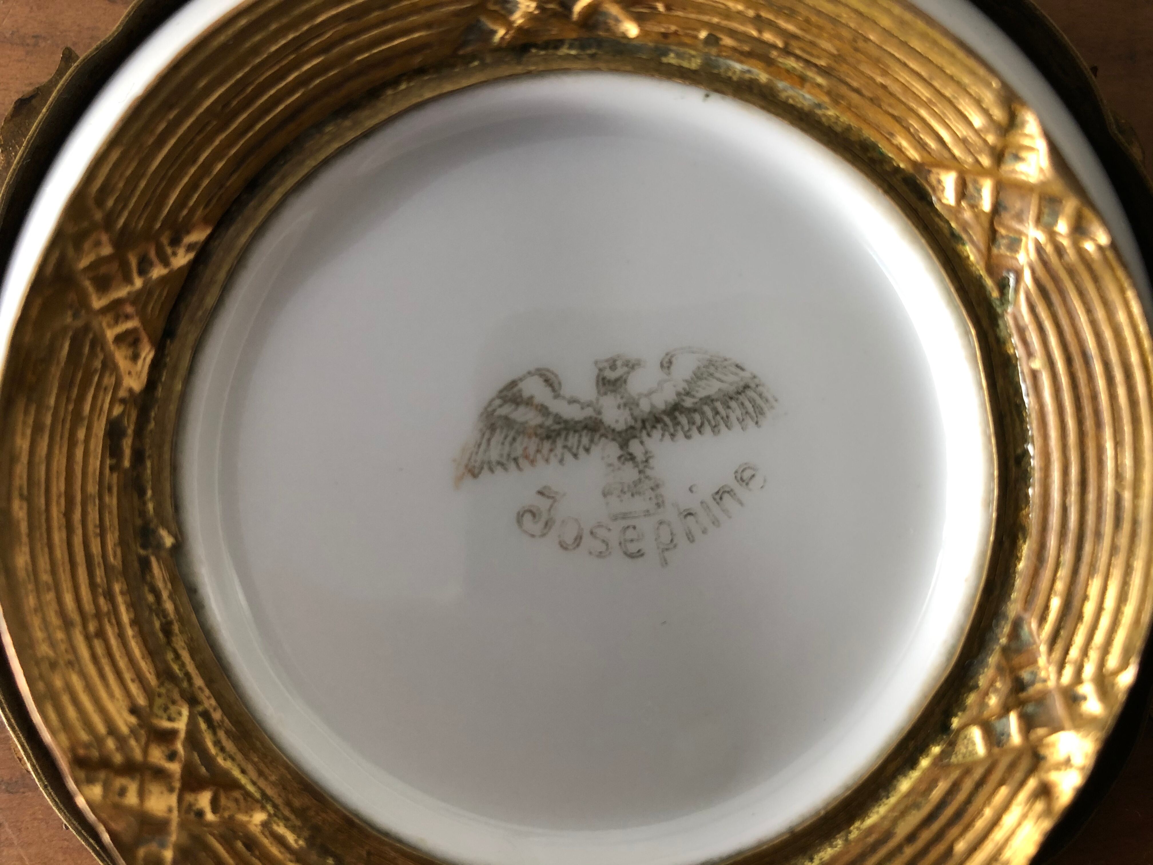 Trinket bowl in brass and porcelain from Paris