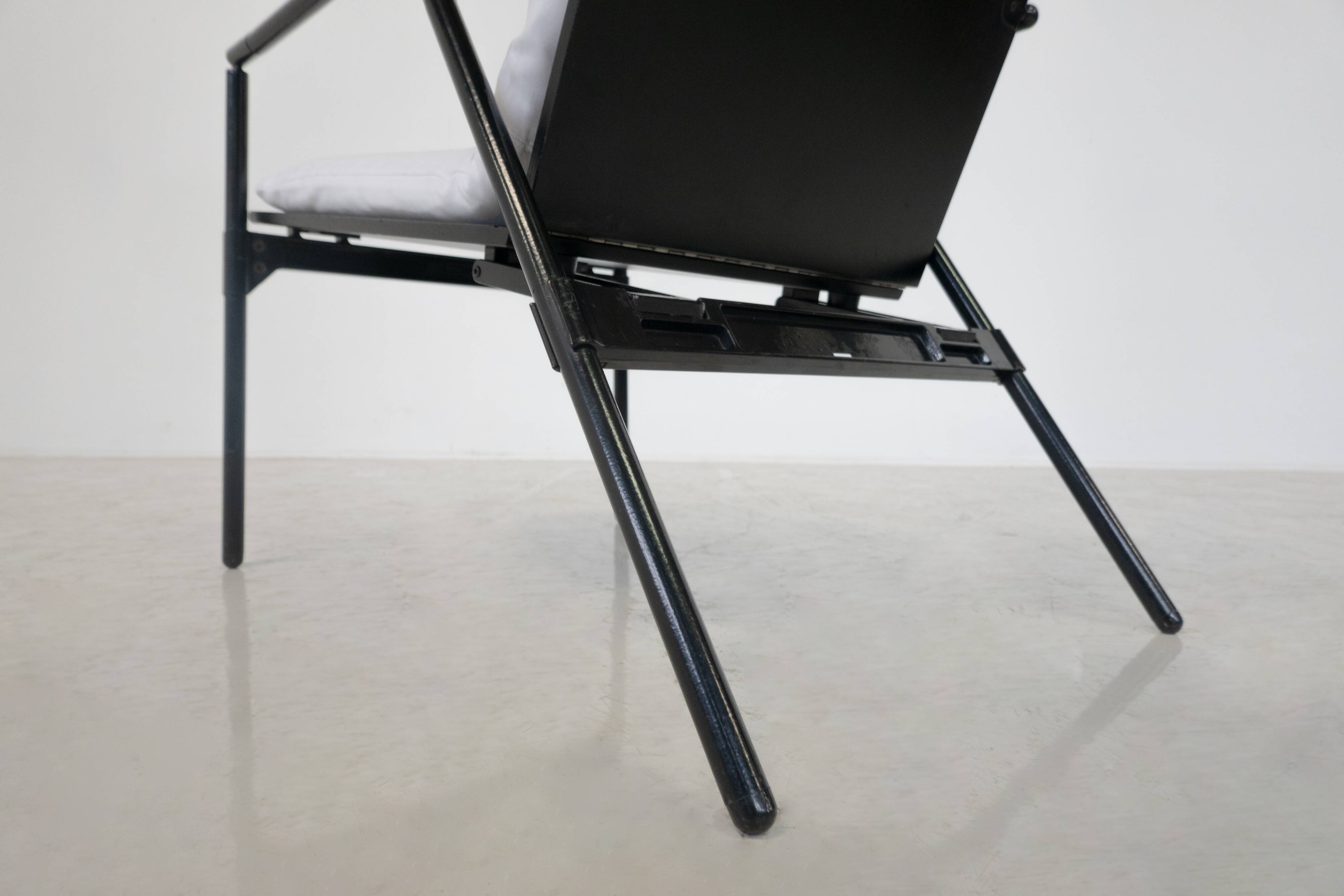 Mid-Century Pair of Foldable Armchairs Nena by Richard Sapper for B&B Italia, 1984