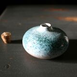 Ceramic spherical pot