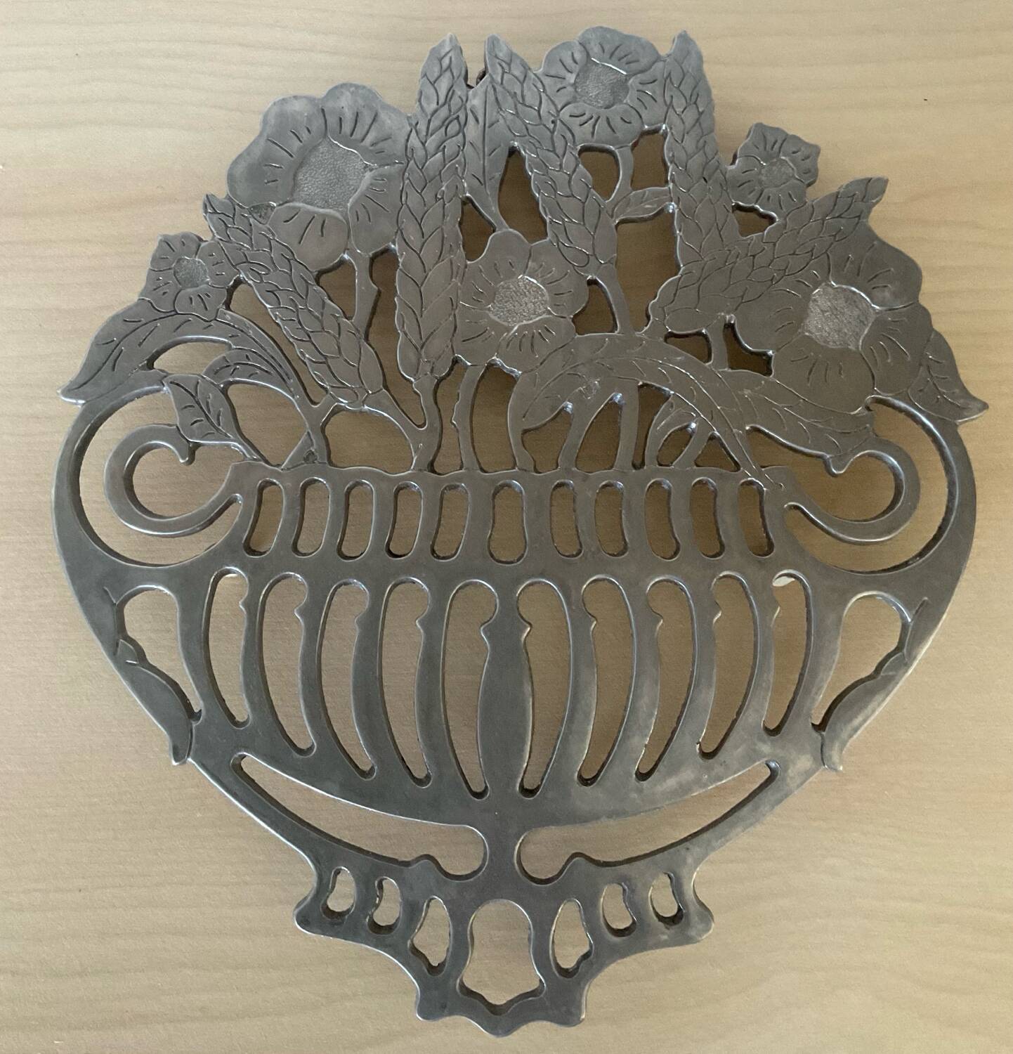 Piero Maestri Italy trivet from the 50s-60s