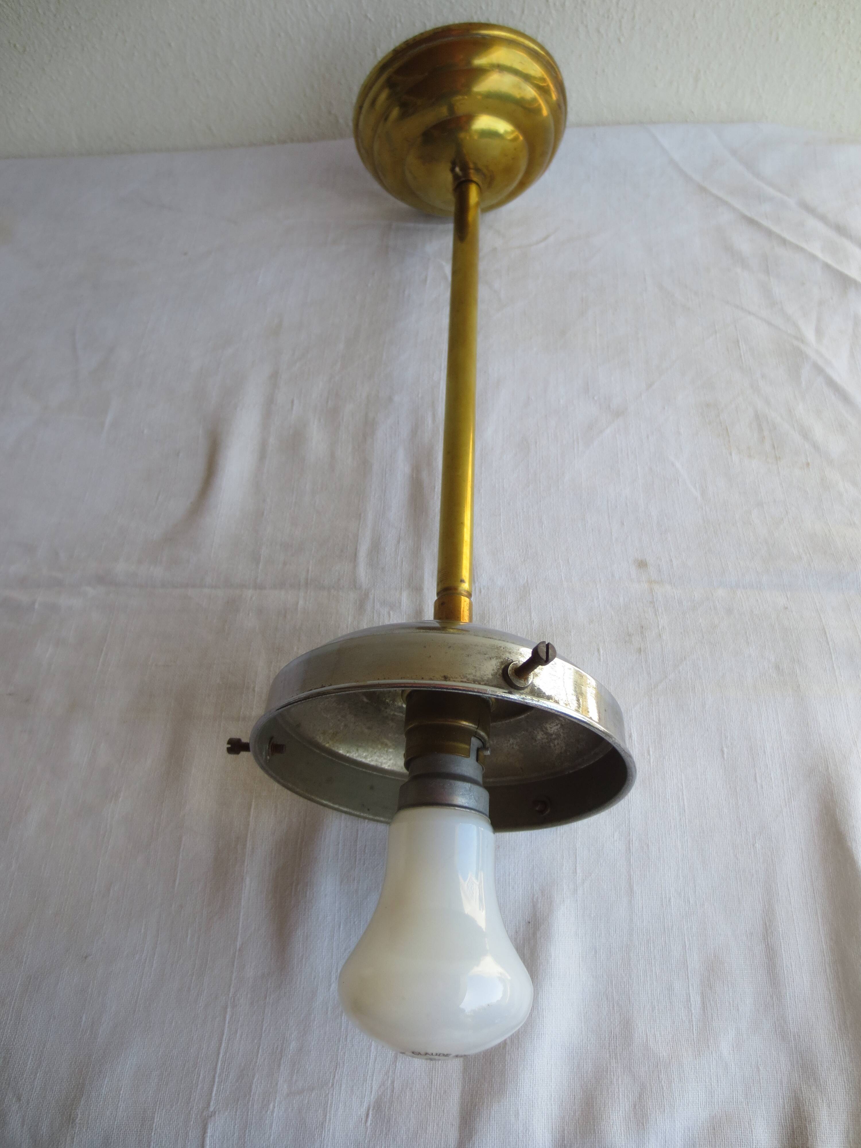 Suspension  laiton et opaline blanche