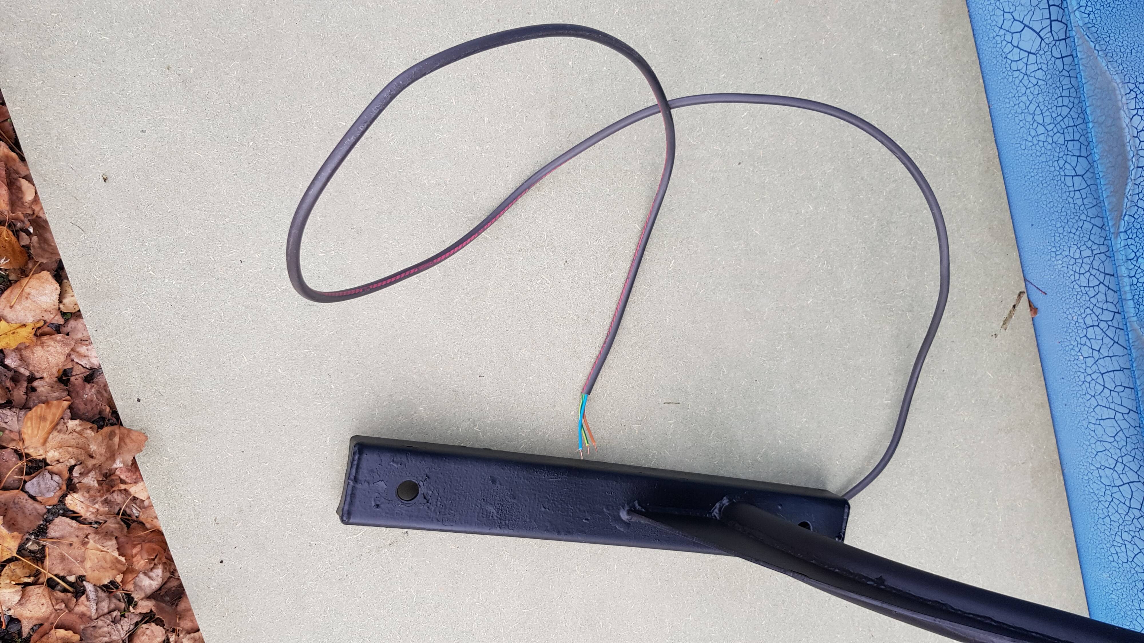 Former round lantern of public lighting of the city of Paris