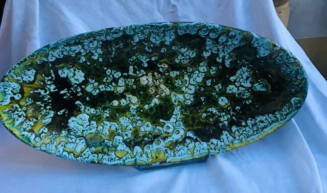 Centerpiece dish