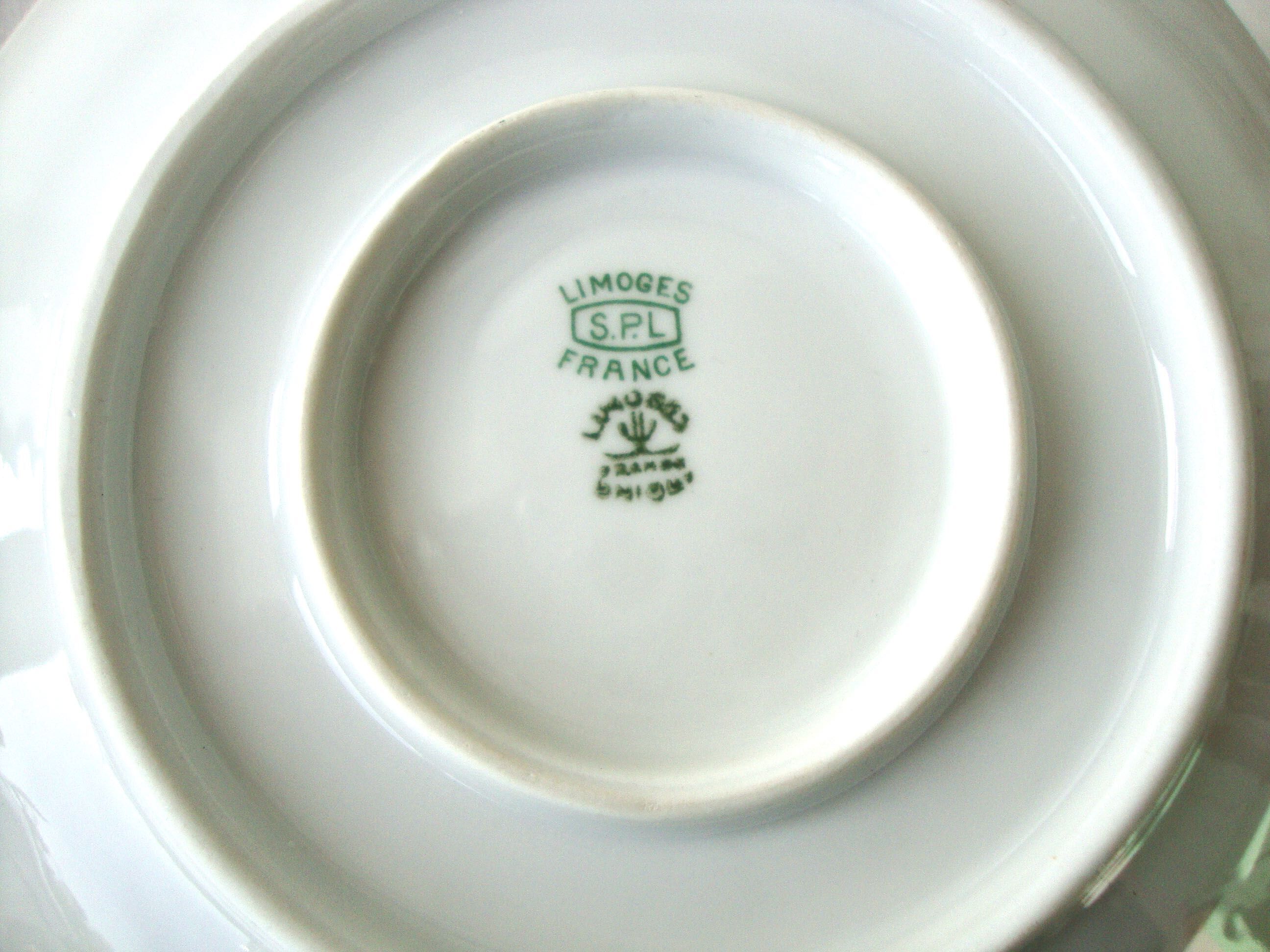 Porcelain plates for 12 people