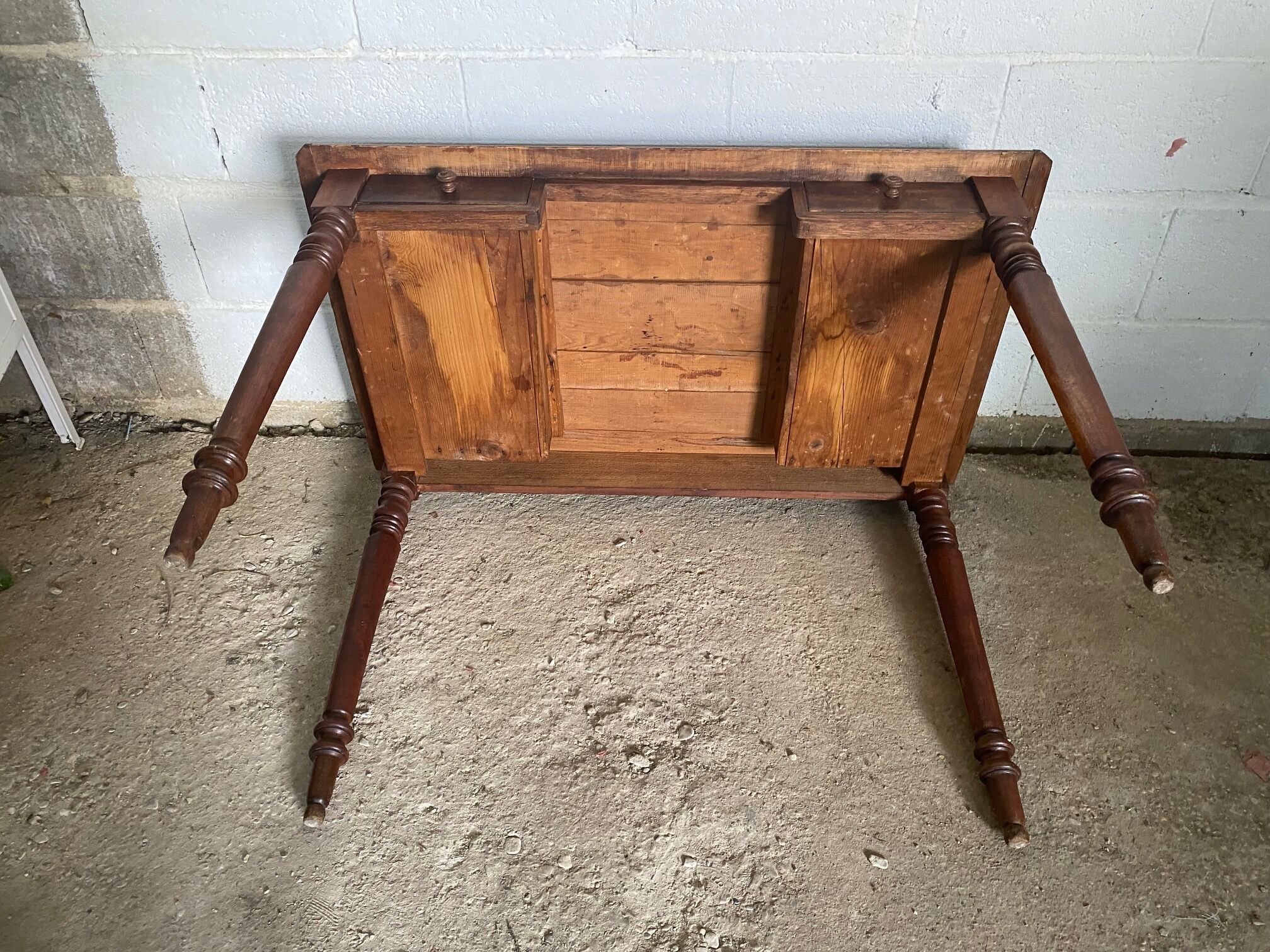 Office 2 drawers in solid wood turned legs year 1900