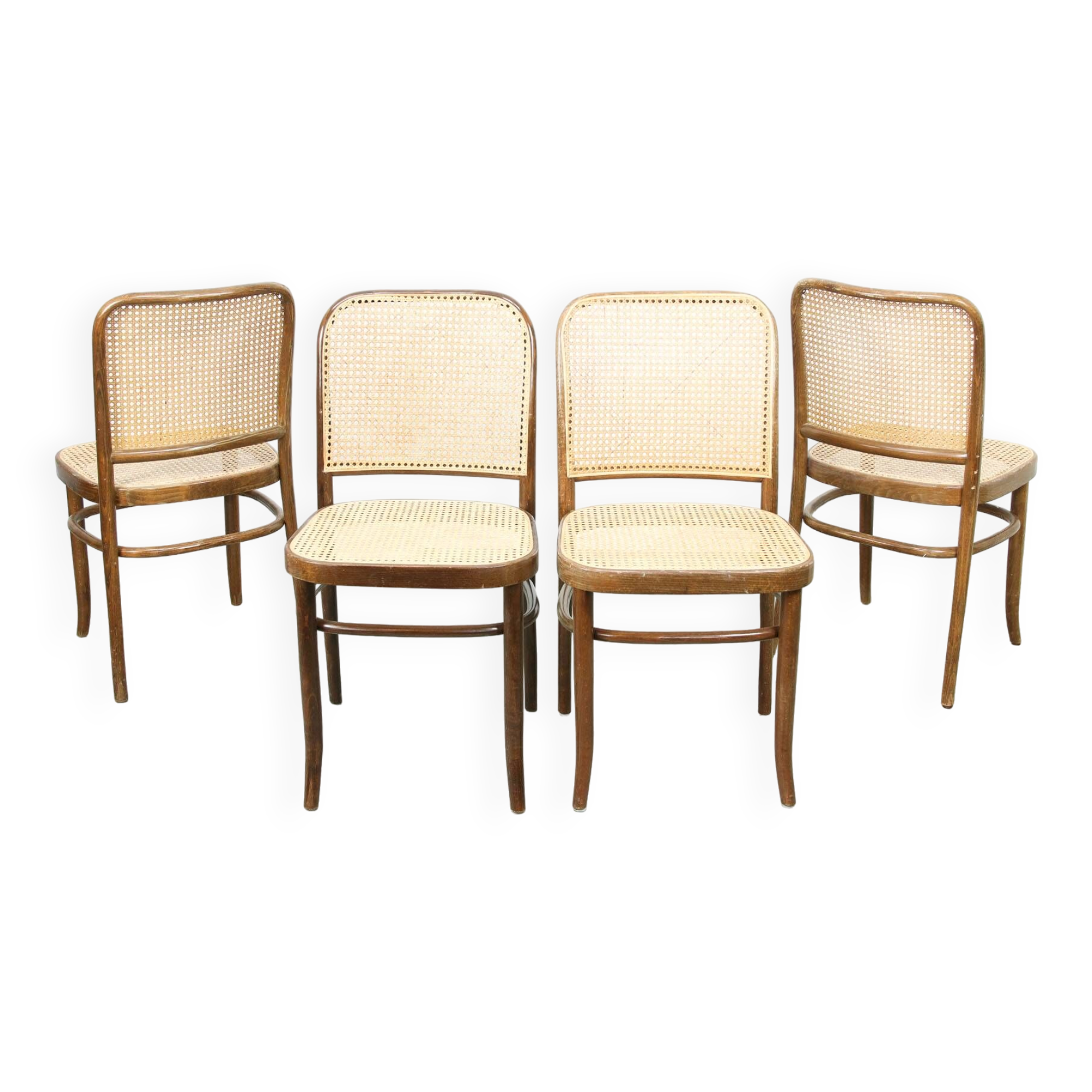 Chaises vintage n°811 en bois courbé, lot de 4