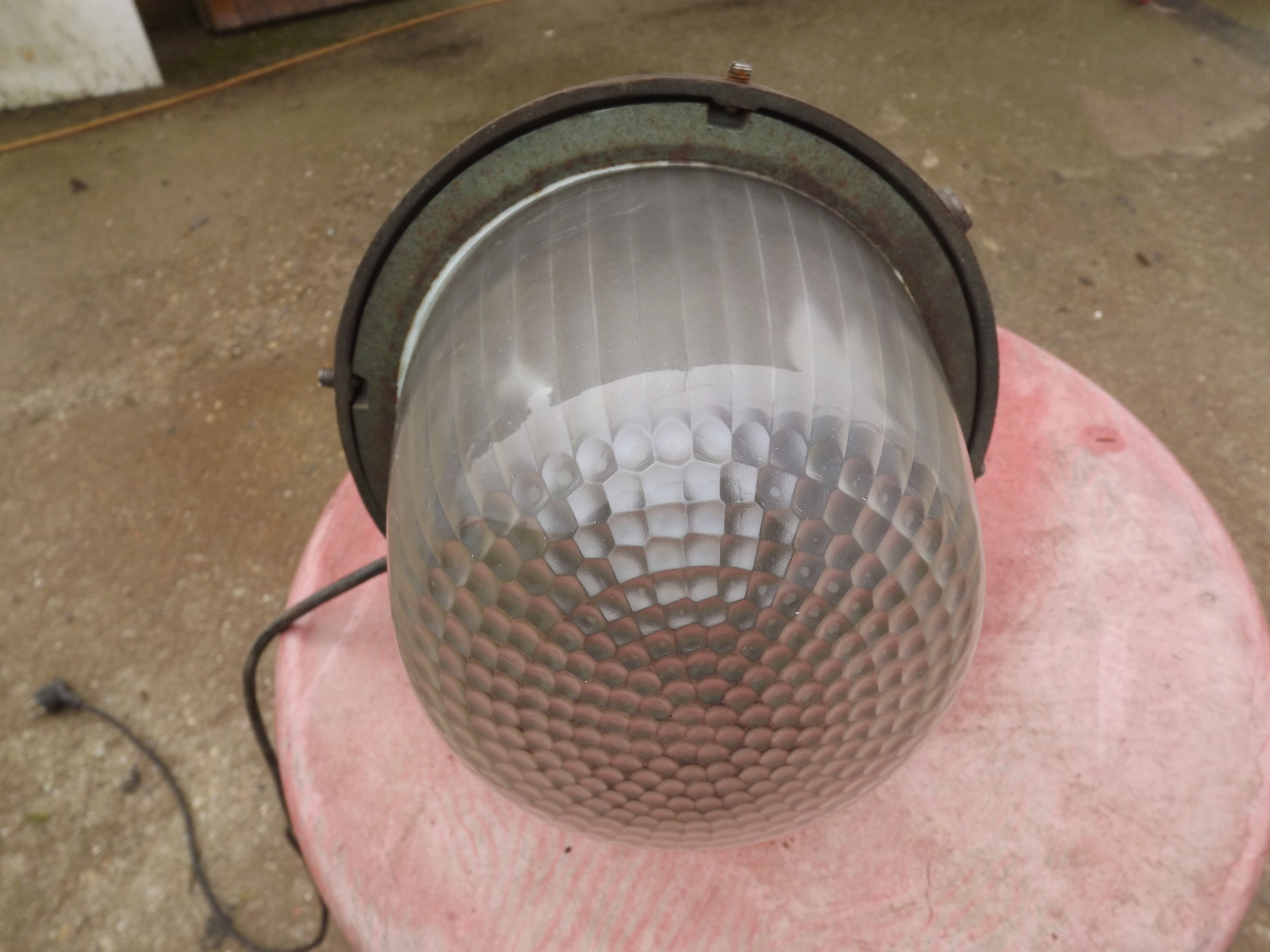 Industrial suspension cast iron and glass