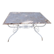 Table de jardin en métal ajouré