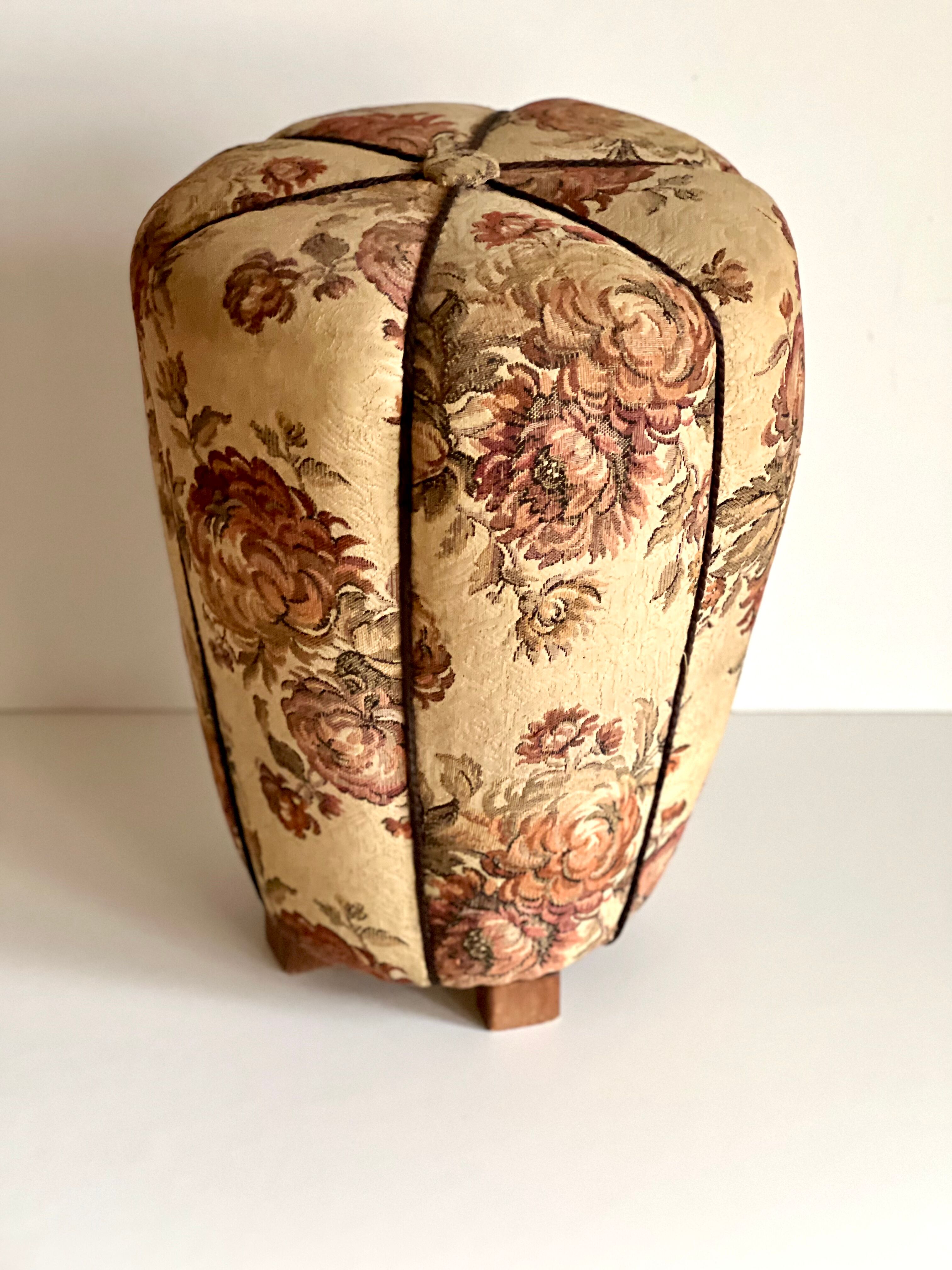 Tabouret de Jindrich Halabala, 1930'