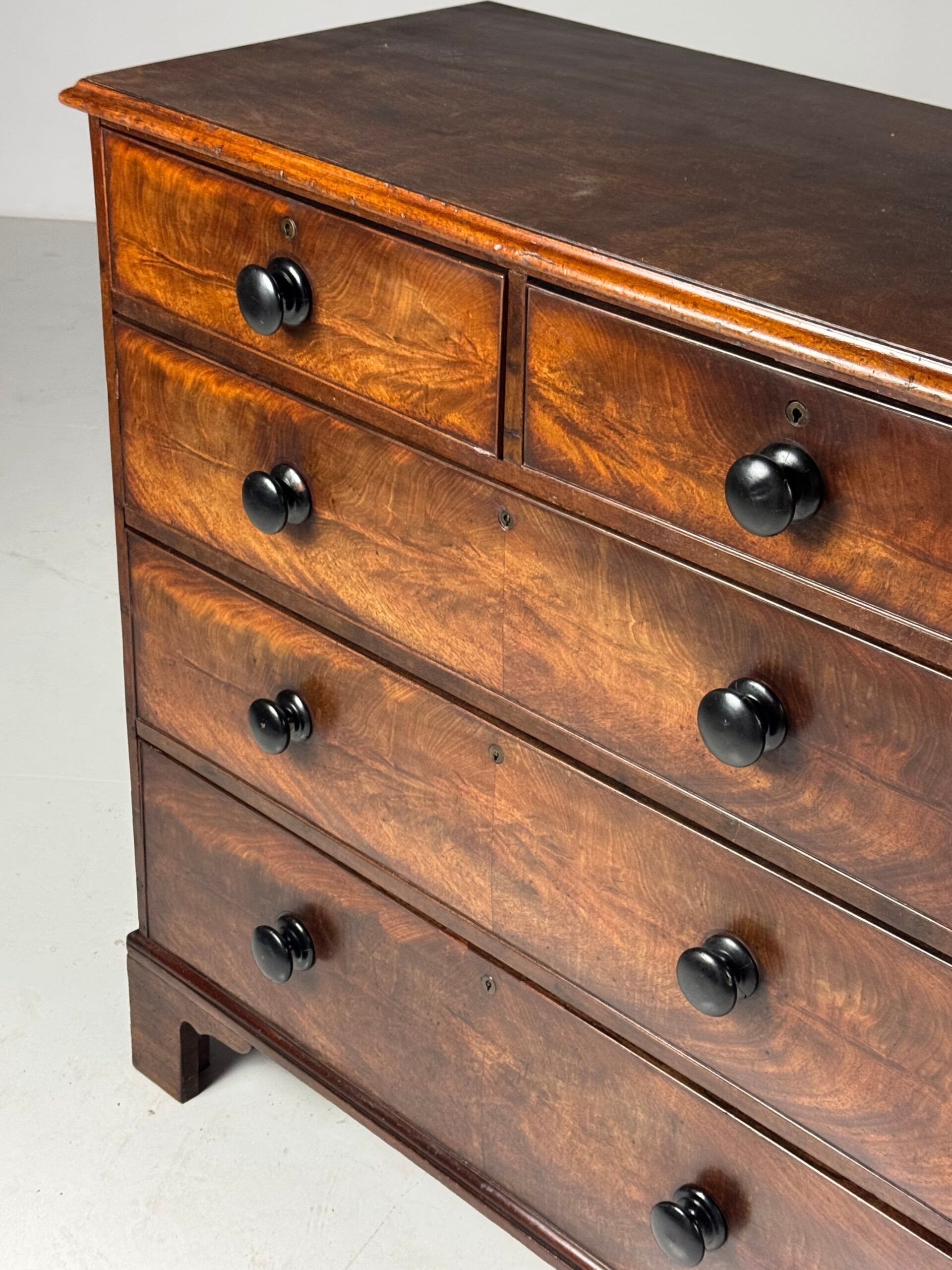 Commode en acajou, 19ème siècle