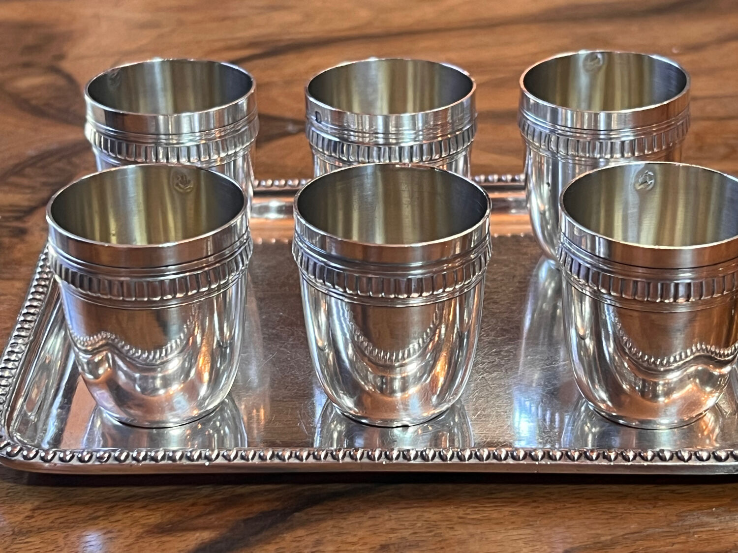 Gobelets à liqueur argent massif