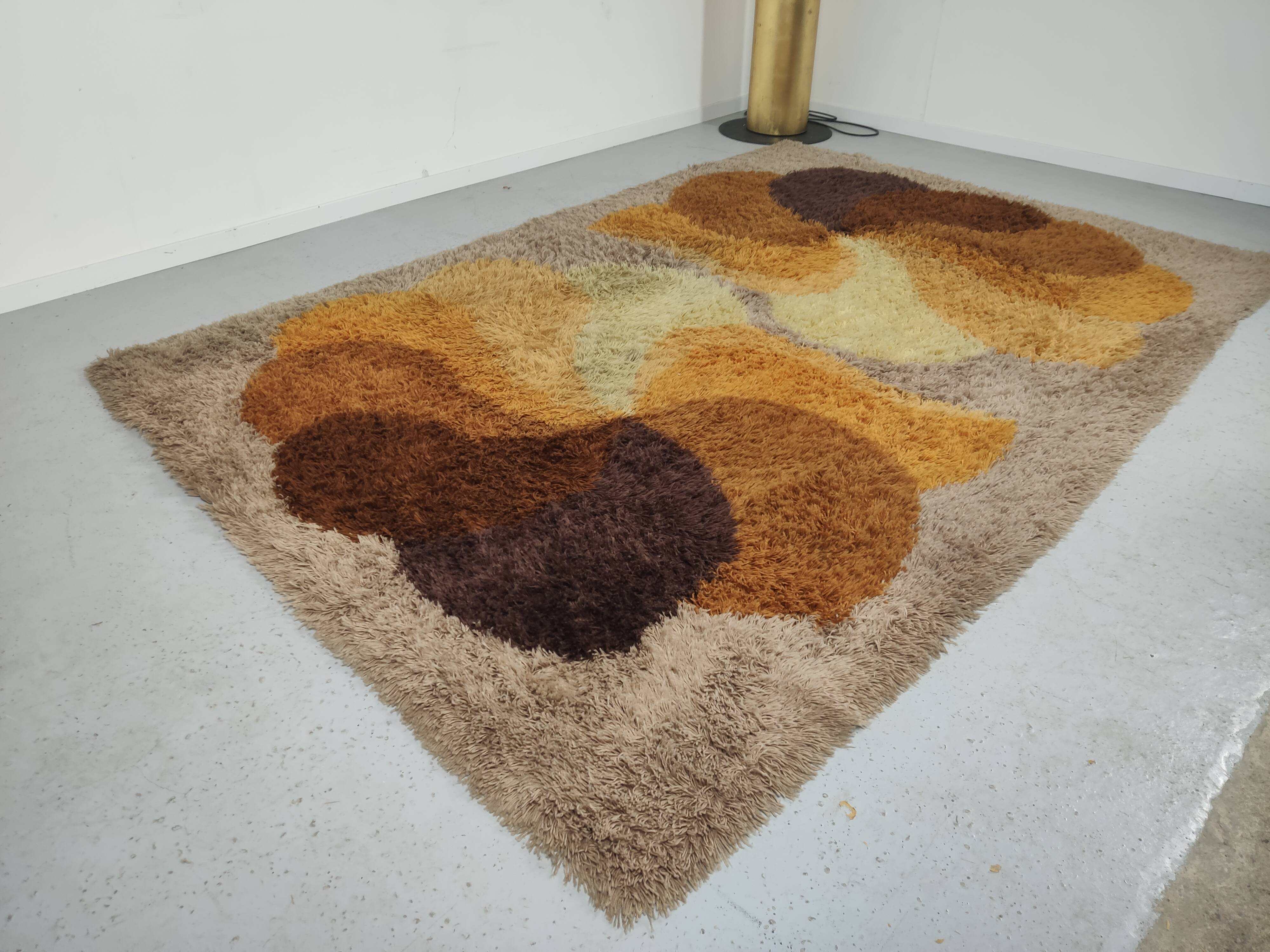 large carpet Desso Space age 200x300cm, Holland 1970s