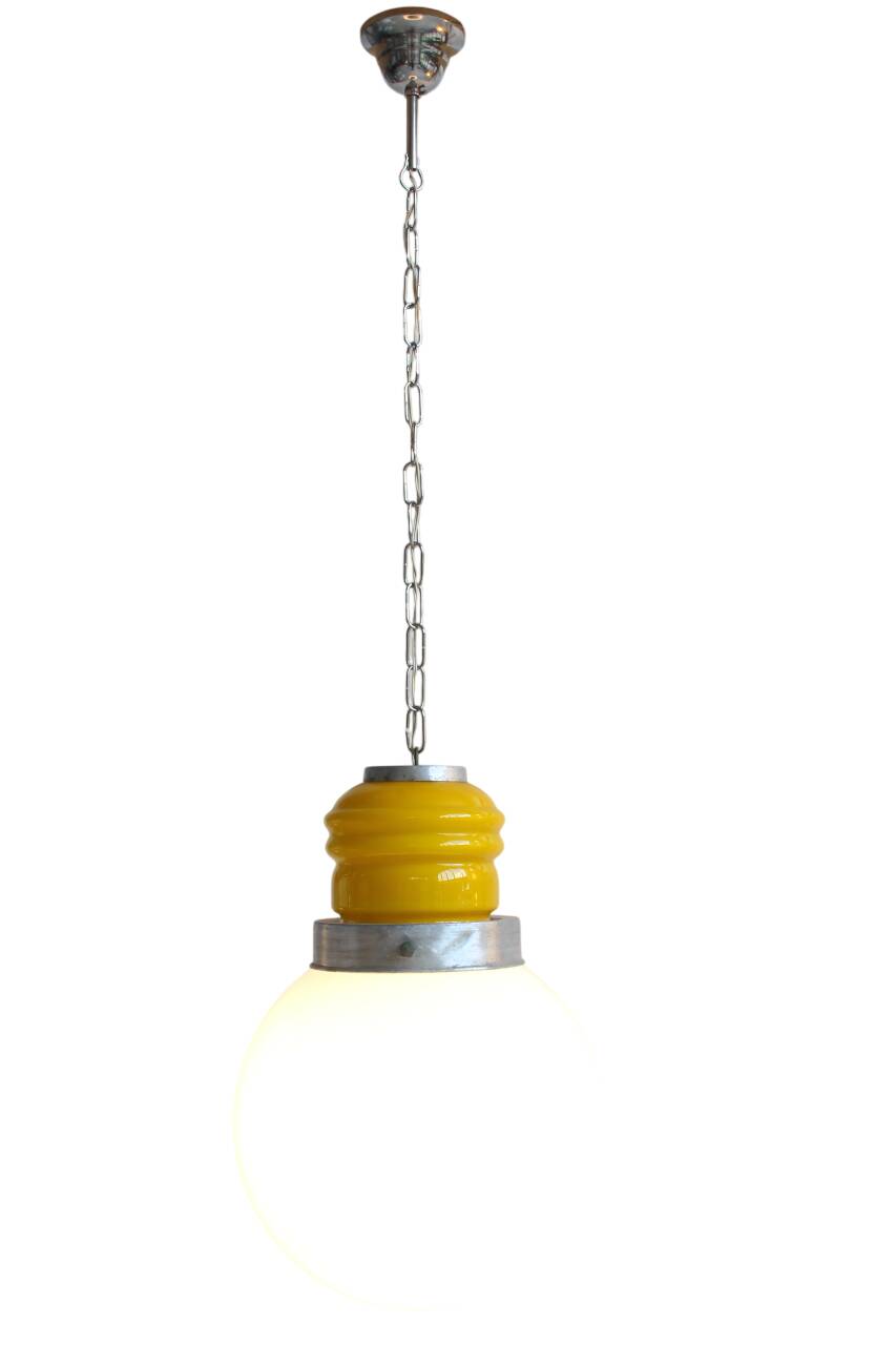 Murano glass "bulb" in yellow and white, space age, Italy 1960s