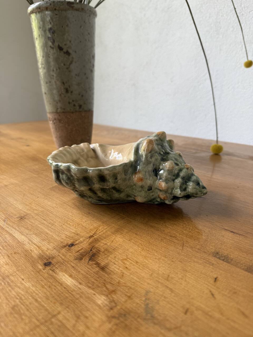 Ceramic shell empty pocket or ashtray 1970