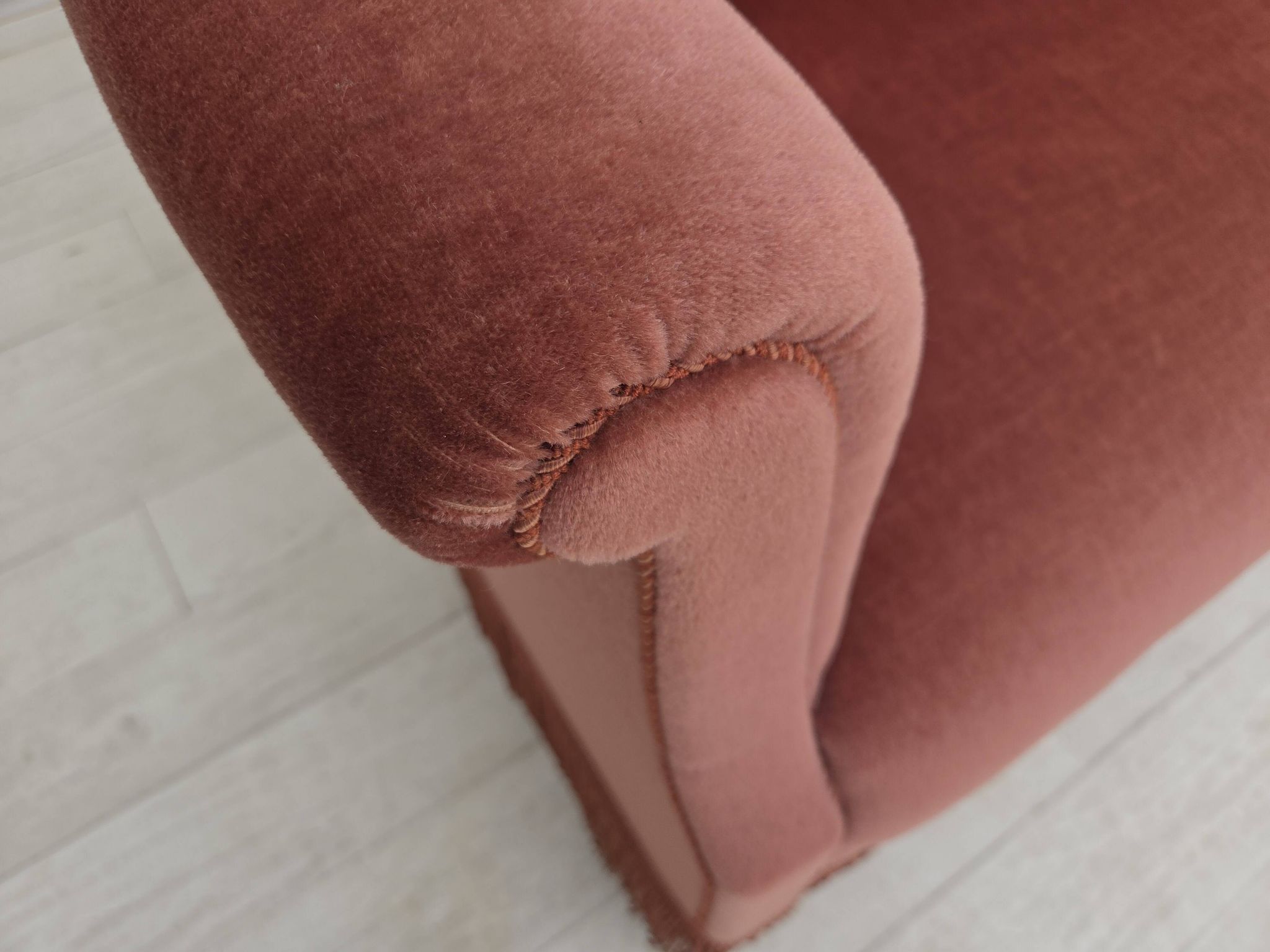 1960s, Danish 2-seater sofa, original pink furniture velour.
