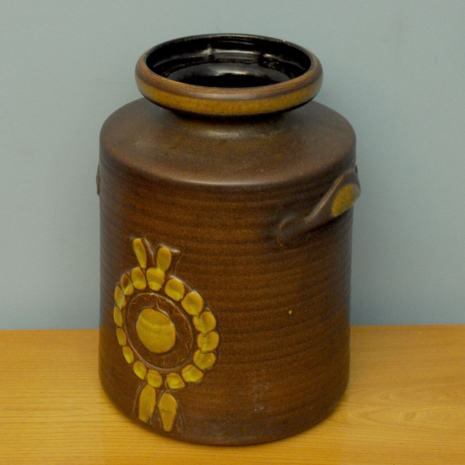 Soil vase west germany