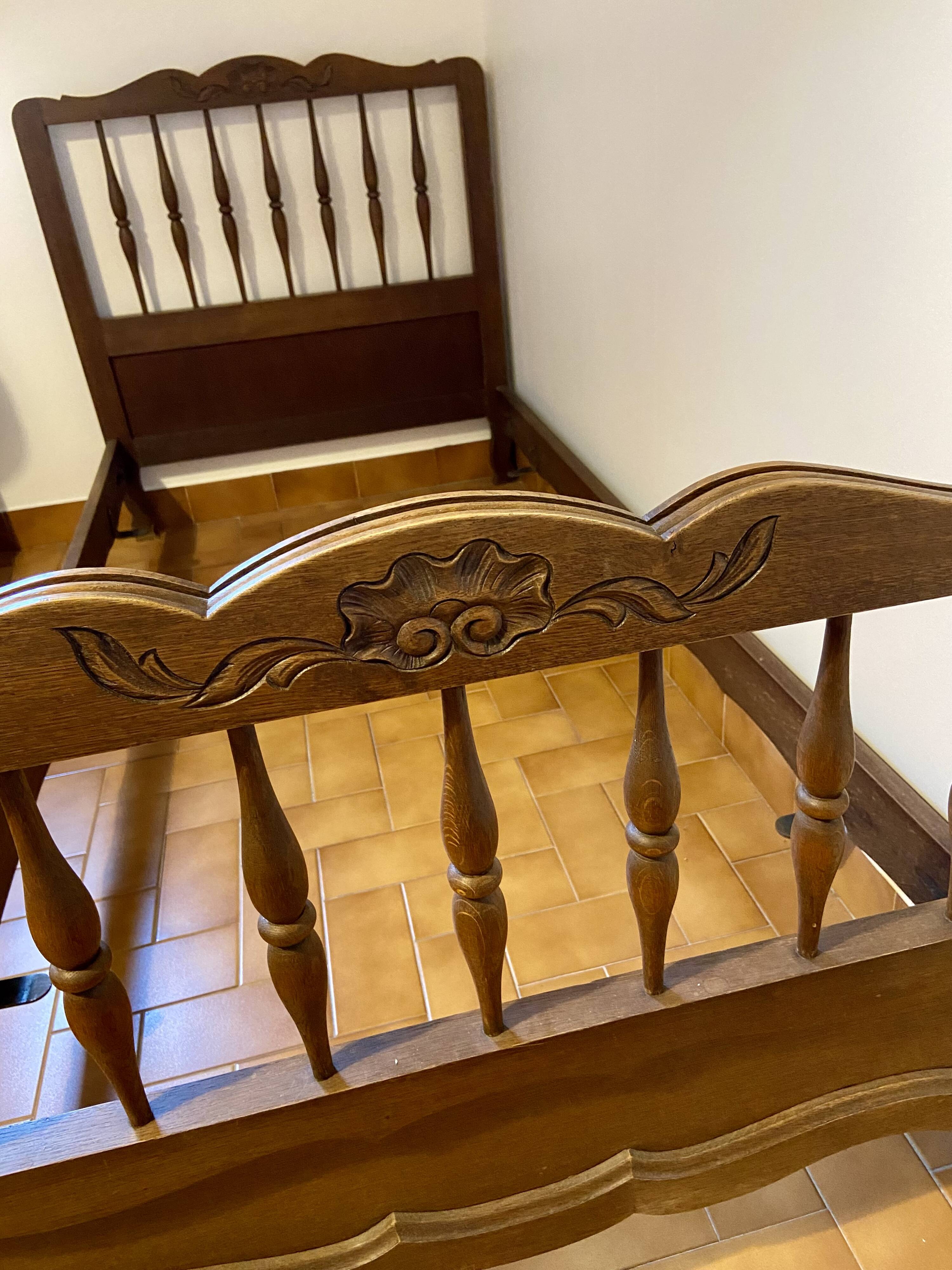 Wooden children's bed 90x190