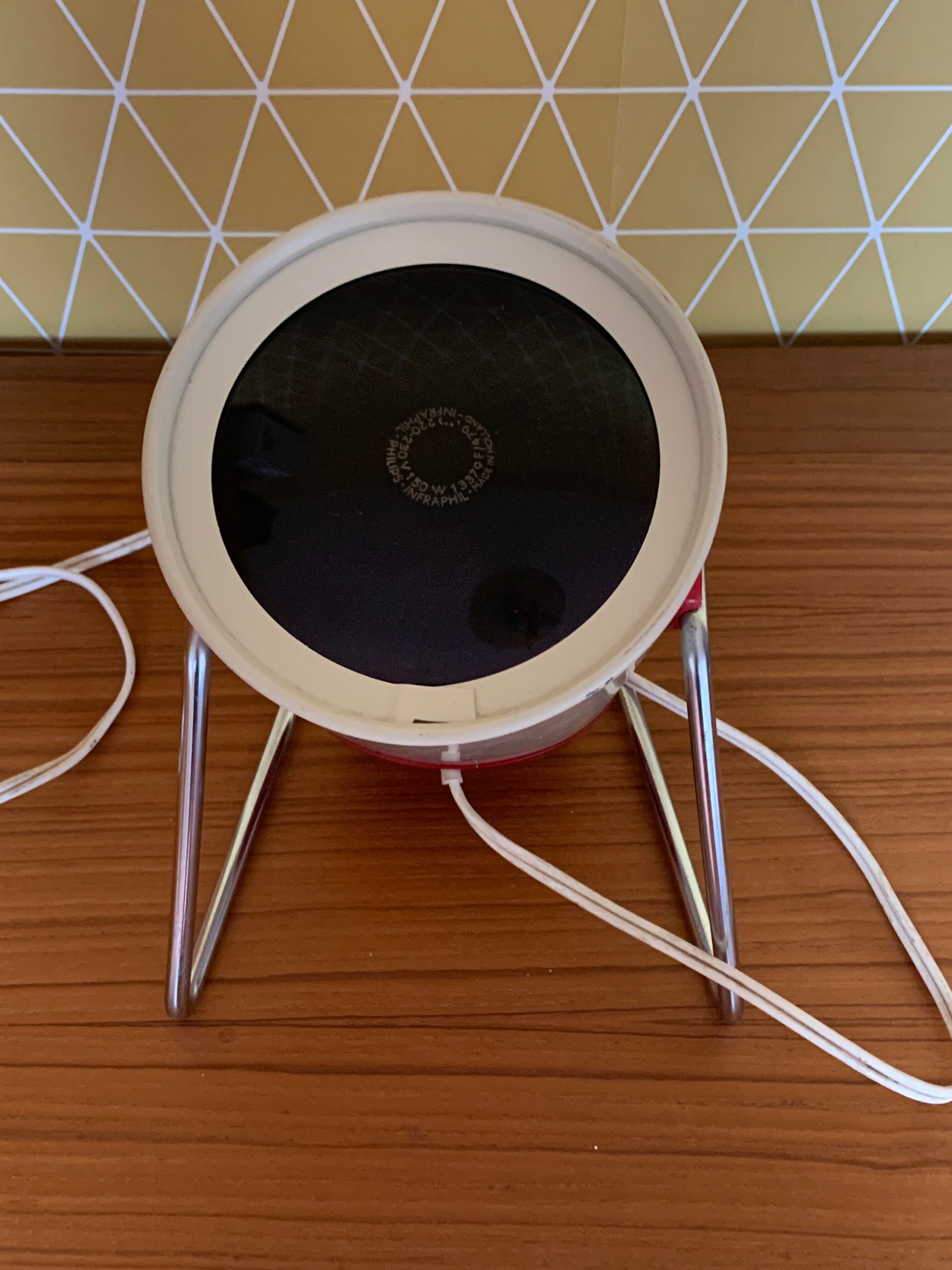 Red light lamp Philips infraphil years 60