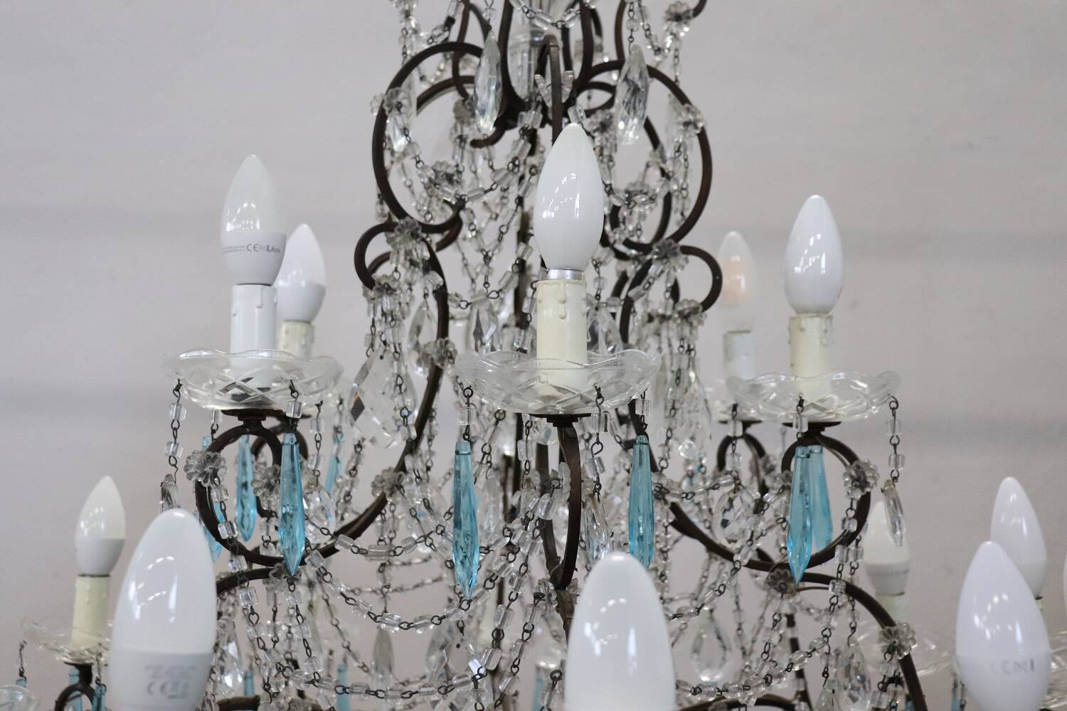 Large Chandelier with 18 Bulbs