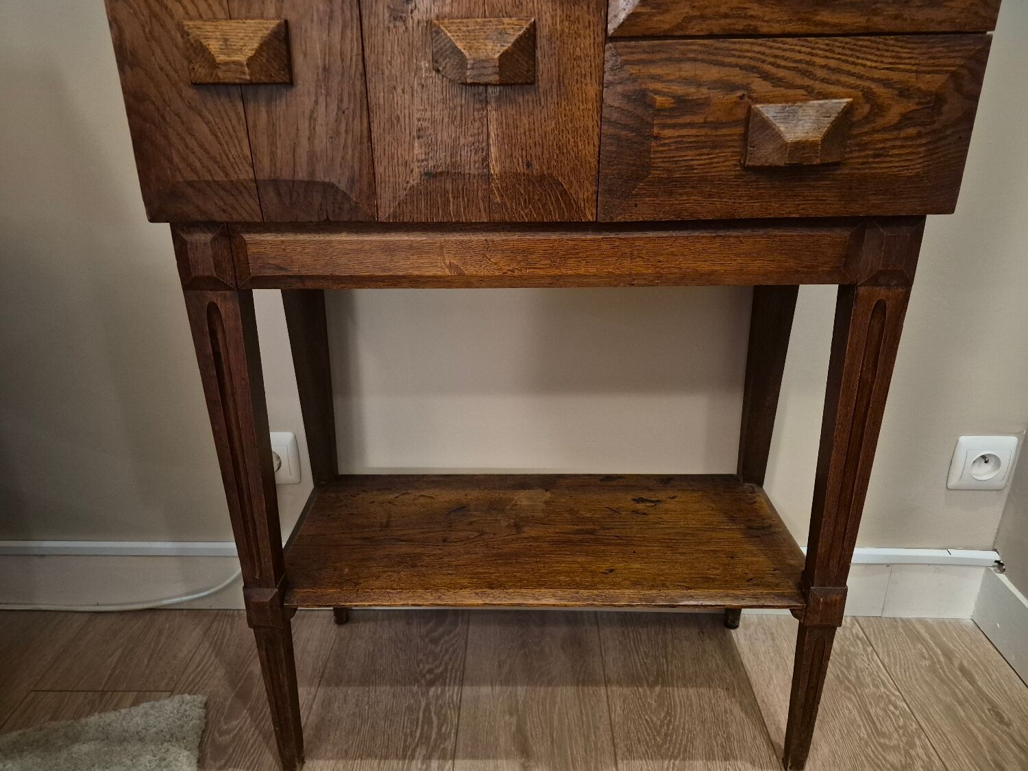 Secretary cabinet from the Art Deco period.