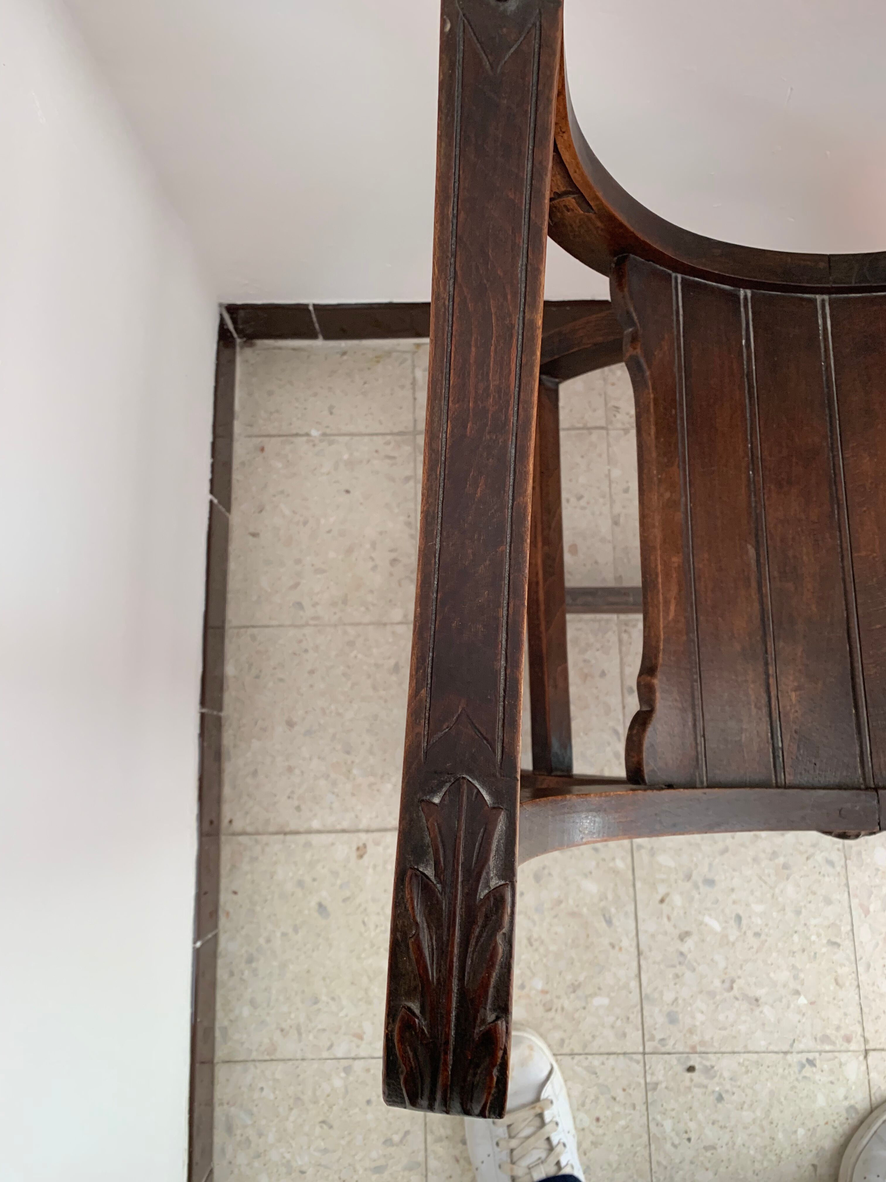 Dagobert armchair