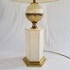 Lampe néoclassique beige et or