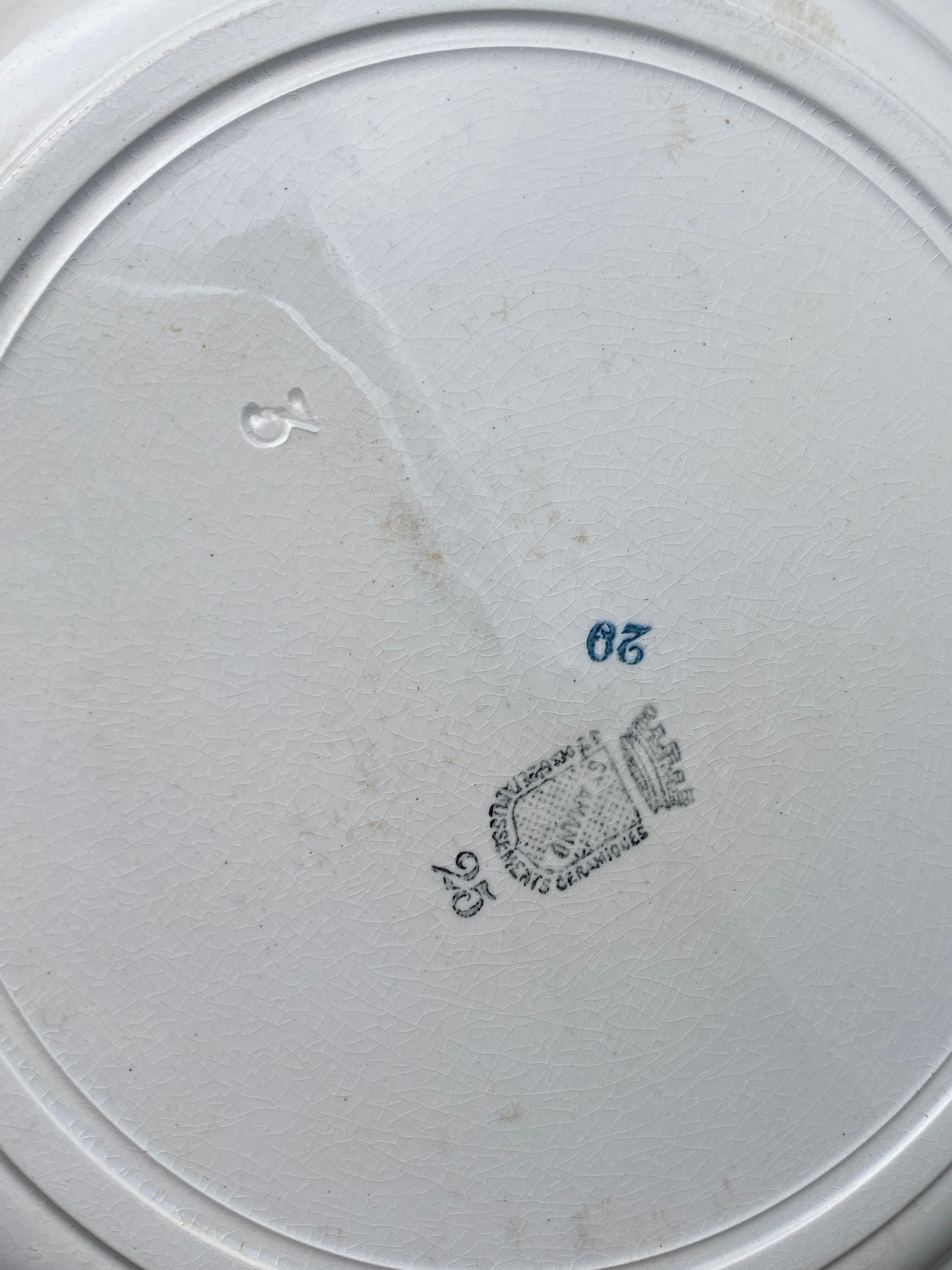 Round serving dish Terre de fer Floral motif St Amand