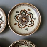 Set of 4 cups or Horezu pottery, signed