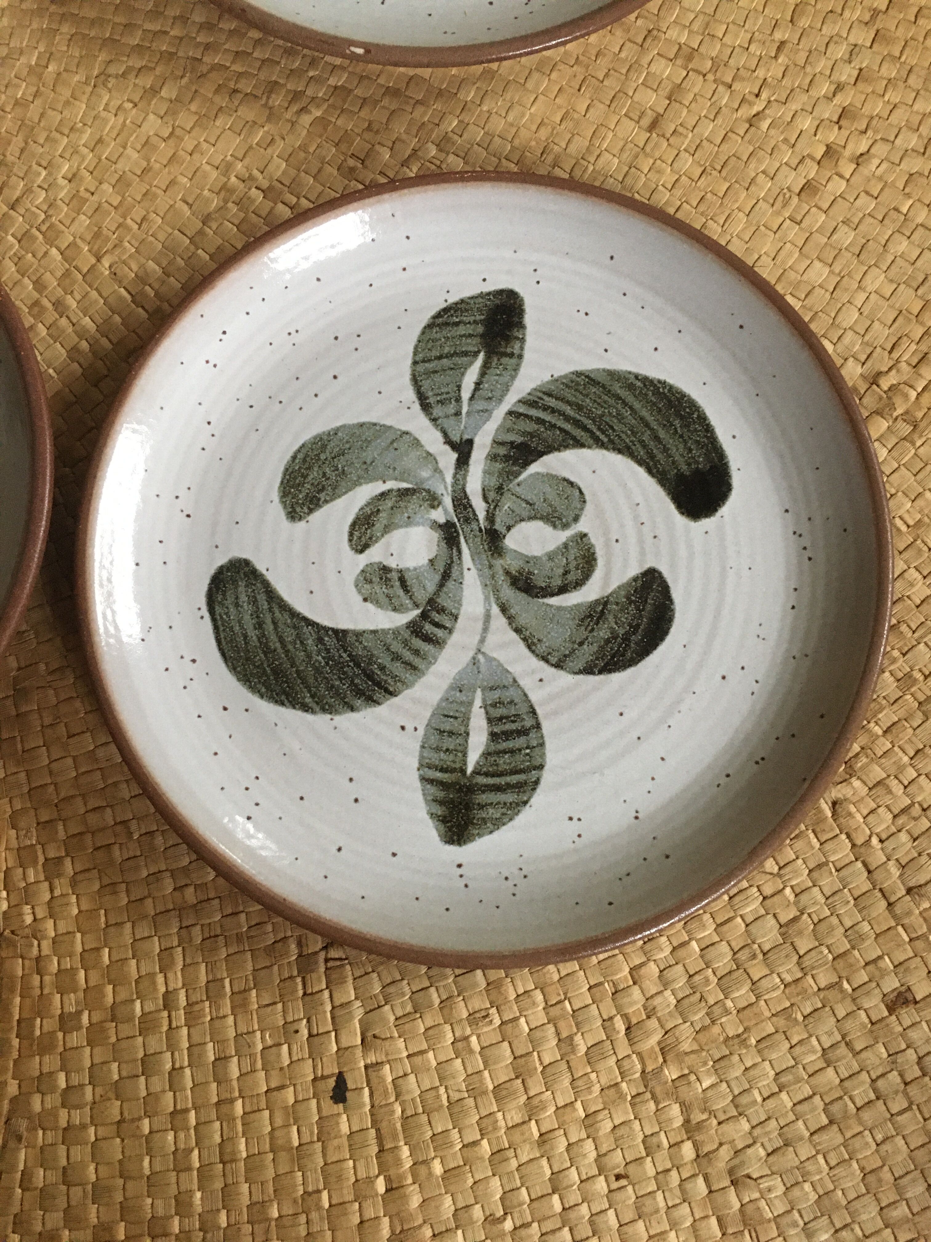 Series of 4 flat sandstone plates