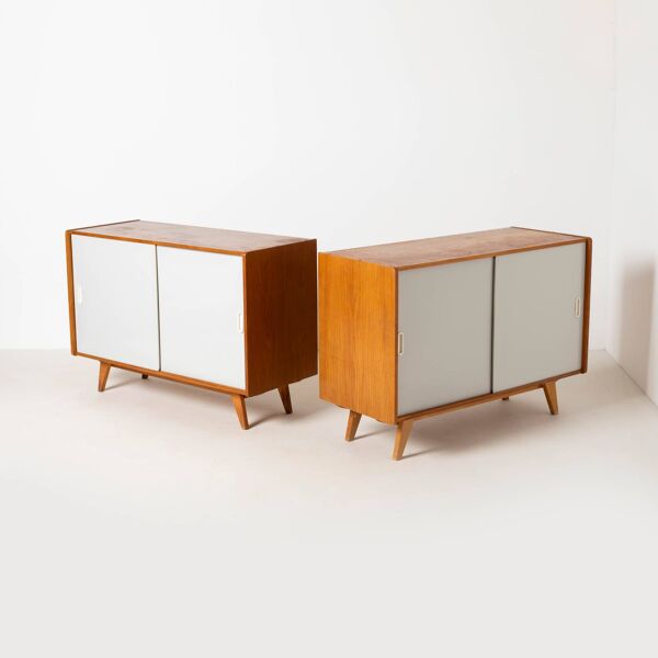 1 sur 2 buffet Jiri Jiroutek avec porte coulissante, Tchécoslovaquie, années 1960