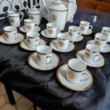 Service a café