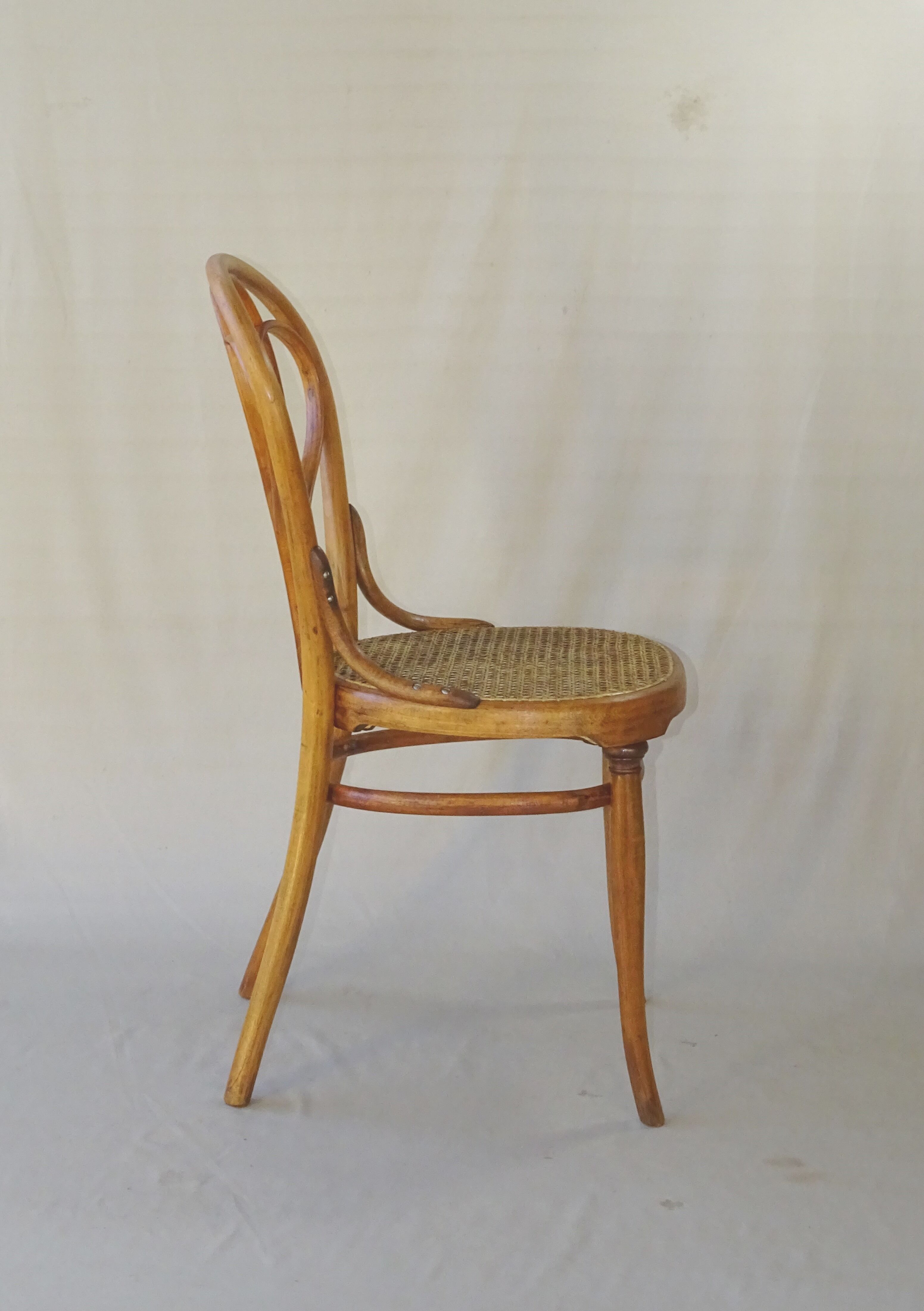 Bistrot de Vienne, chair Thonet N°25 Ca, 1880