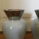Paire de vases blanc et argenté style émail craquelé