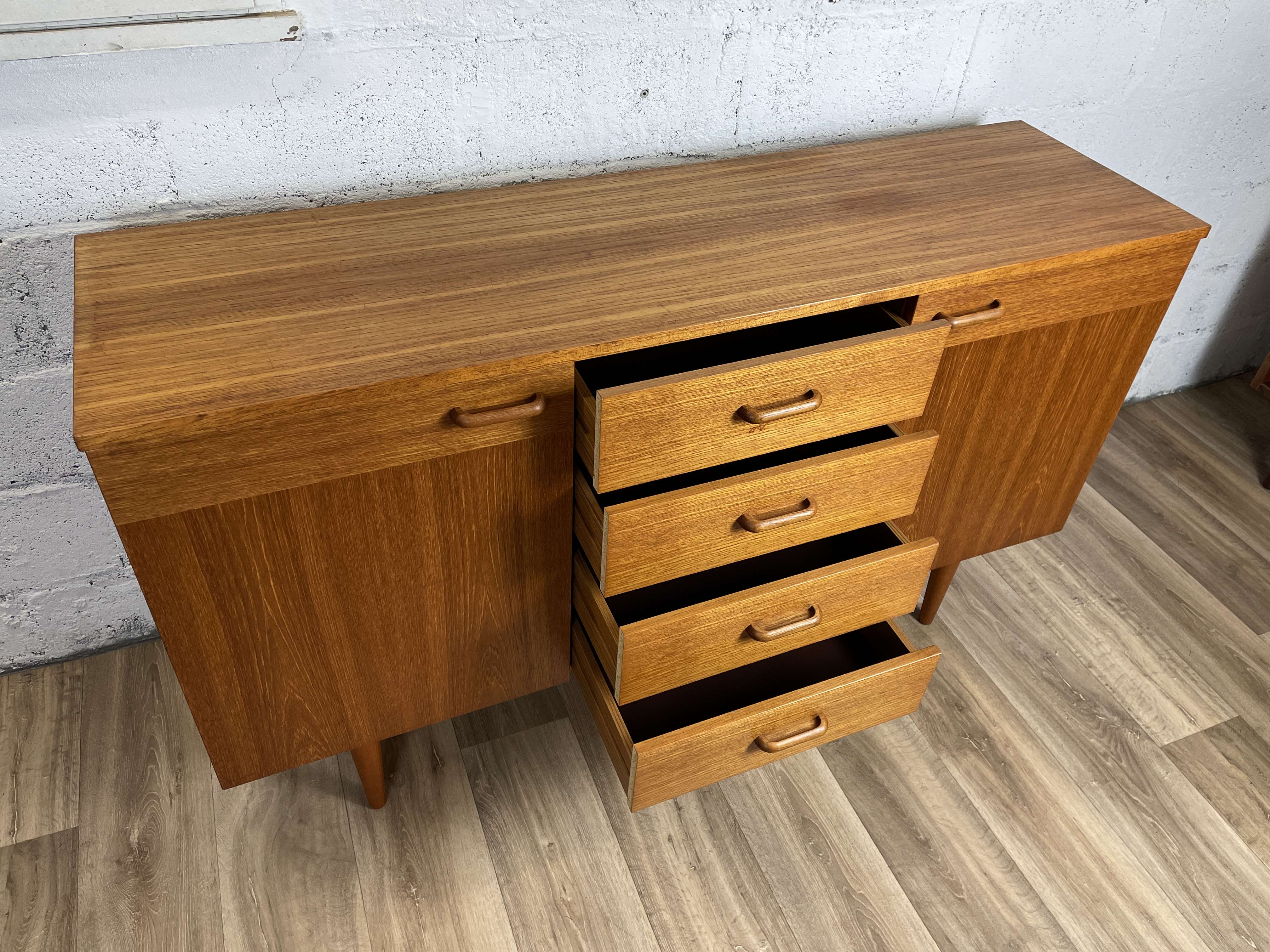 Mid-length Scandinavian teak sideboard, 60s