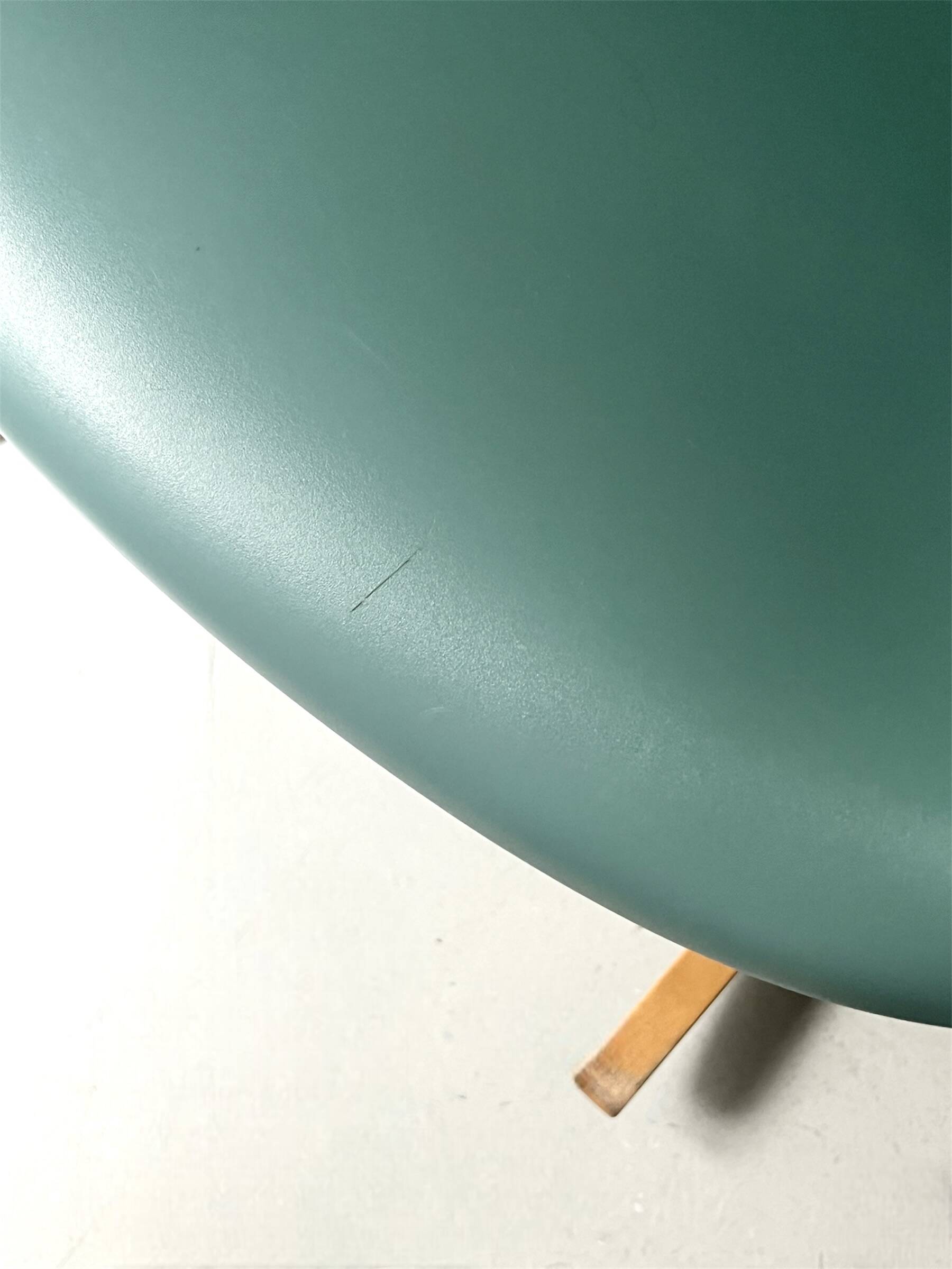 Eames Plastic Armchair RE RAR rocking chair design, Vitra edition.