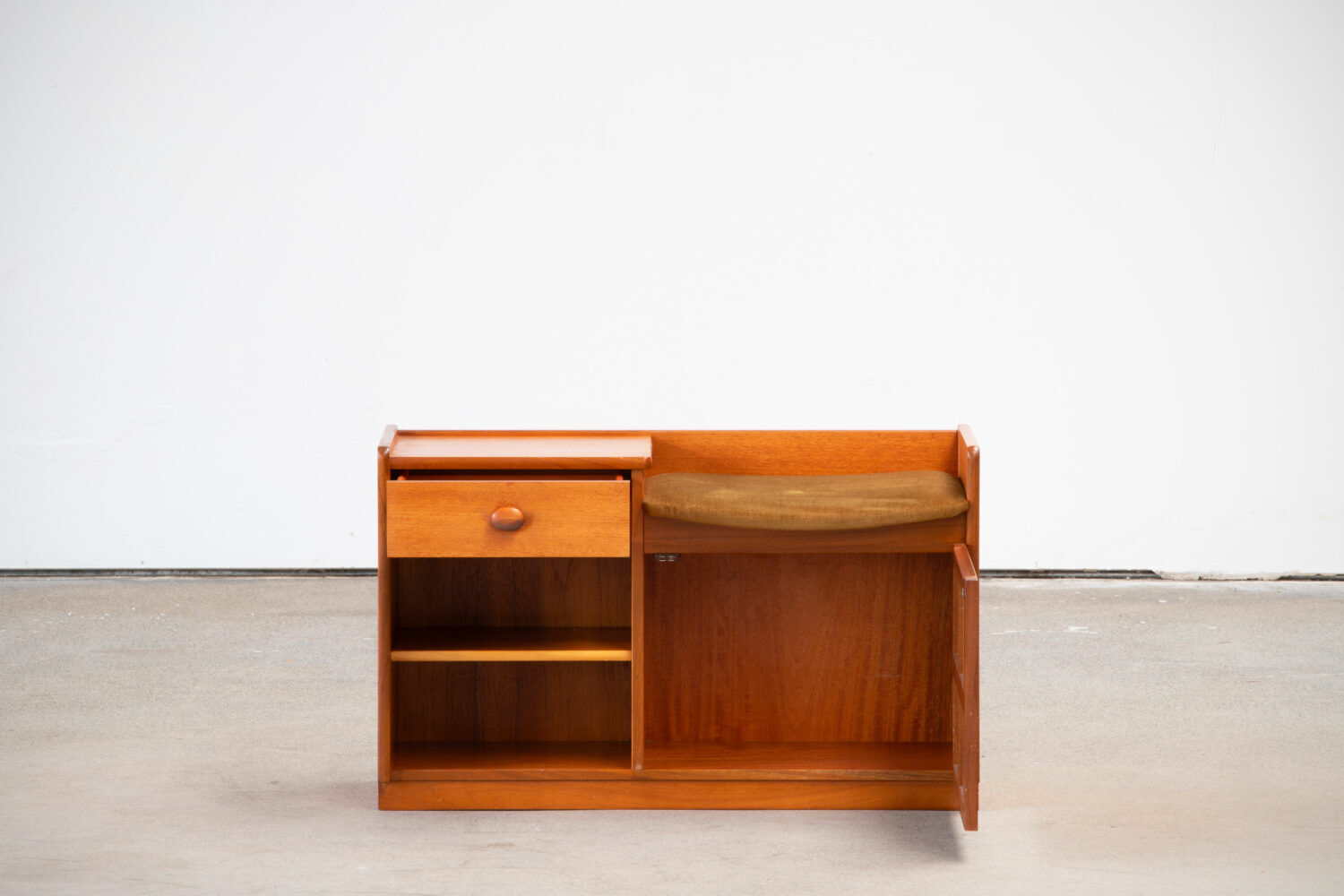 Scandinavian teak bench 1960