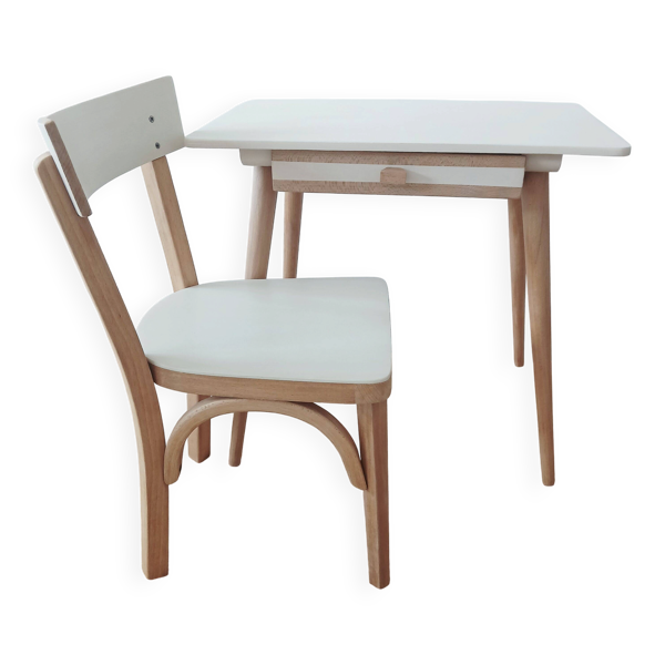 Bureau et chaise enfant baumann