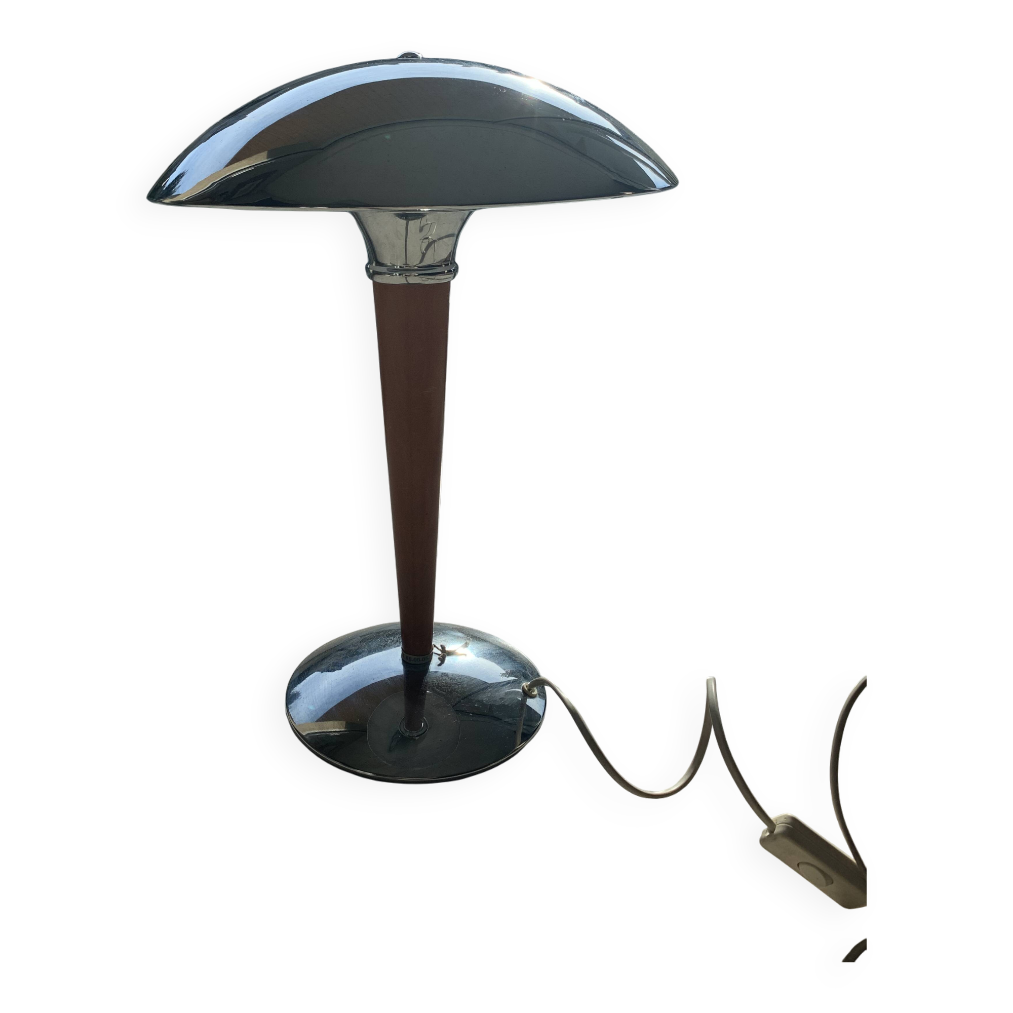 Ocean liner style lamp