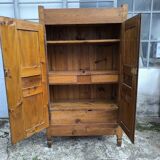 Armoire de ferme rustique en chêne et sapin