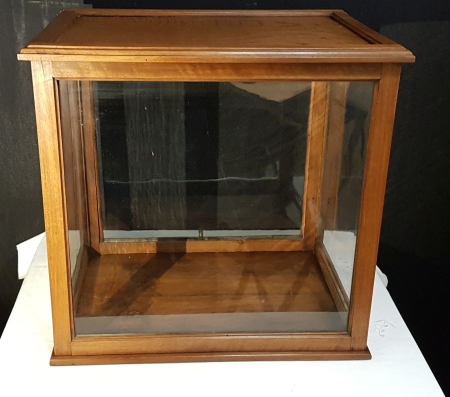 Showcase to be laid by trade