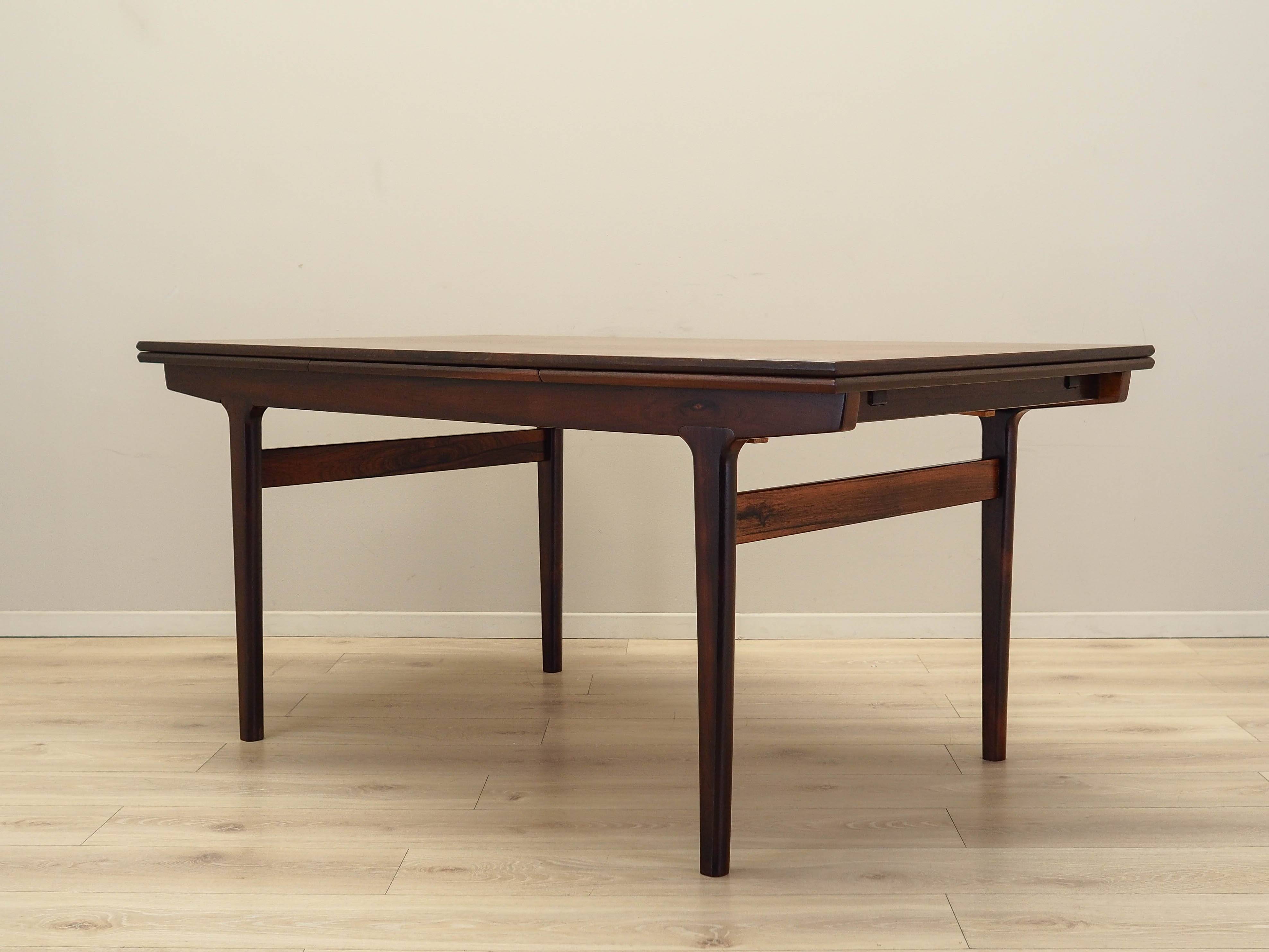 Rosewood table, Danish design, 1960s, designer: Henning Kjaernulf, manufact