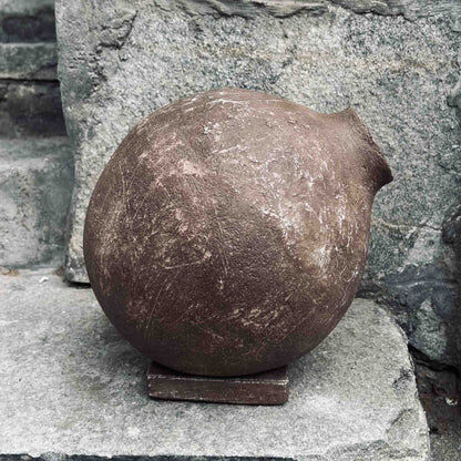 Pot Dolium