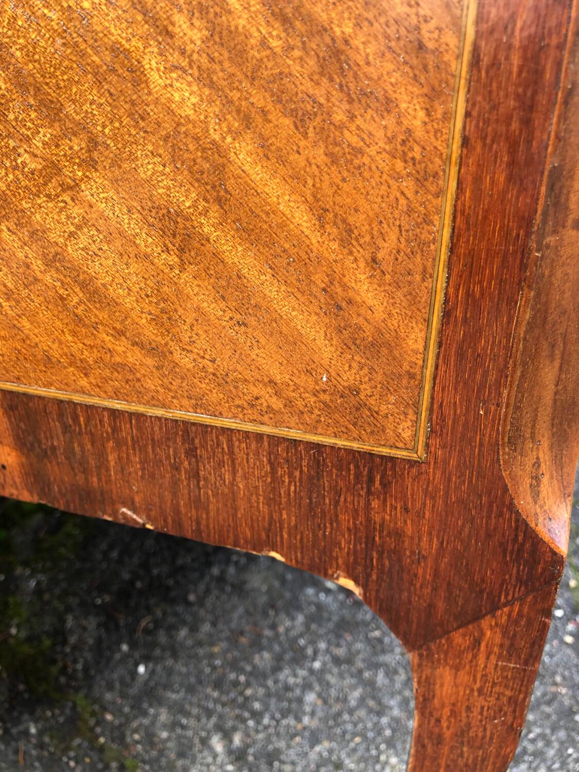 Commode marqueterie style transition
