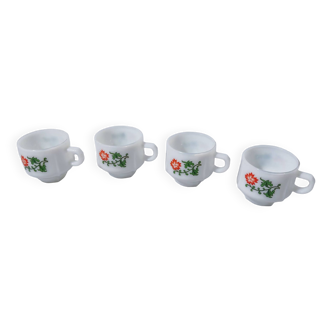 4 tasses à café en opaline blanche - Motifs fleurs - années 70