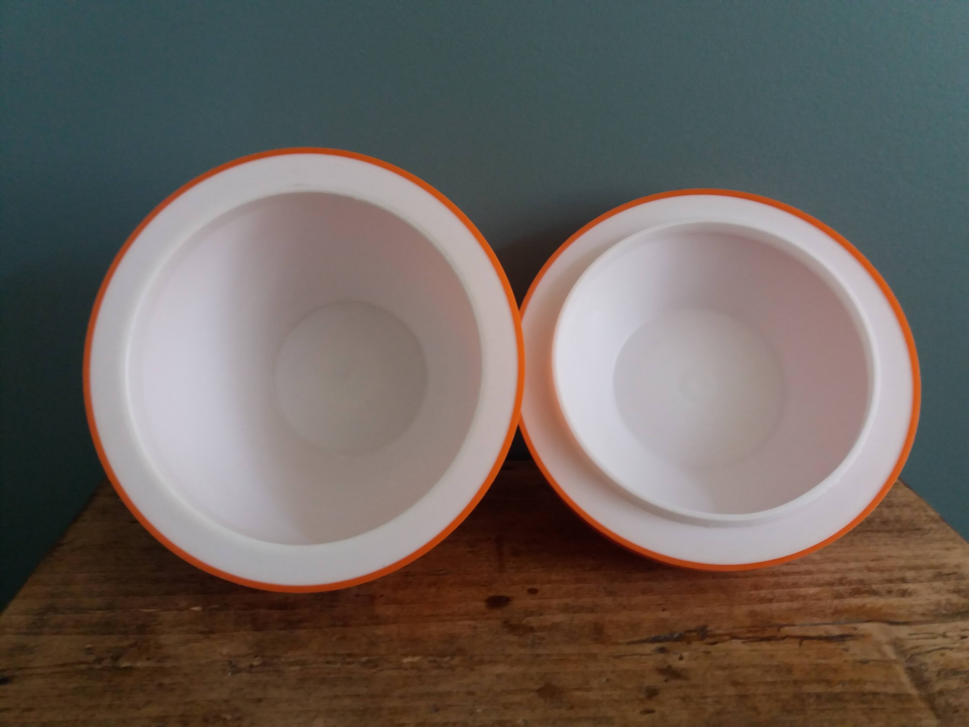 Somm ice bucket apple