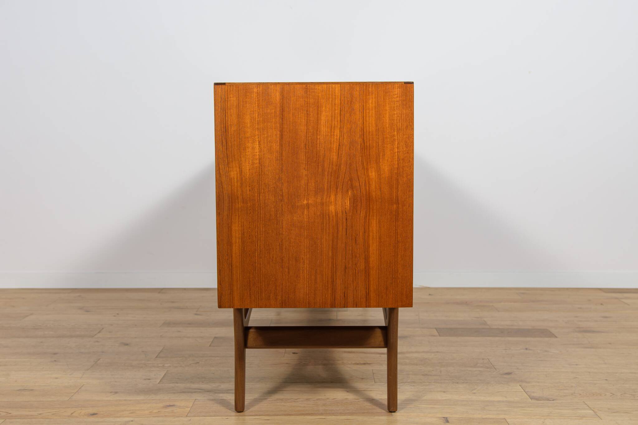 Mid-Century Teak Sideboard from Greaves & Thomas, United Kingdom, 1960s