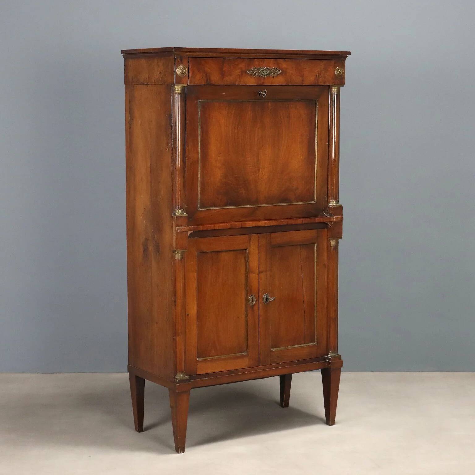 Ancient Empire secretary in walnut and bronze, Italy, 19th century