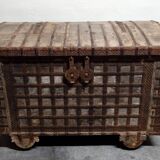 Antique coffre de mariage bois et fer, Inde, XIXème