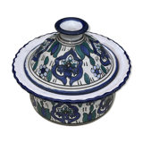 Ceramic pot with floral pattern